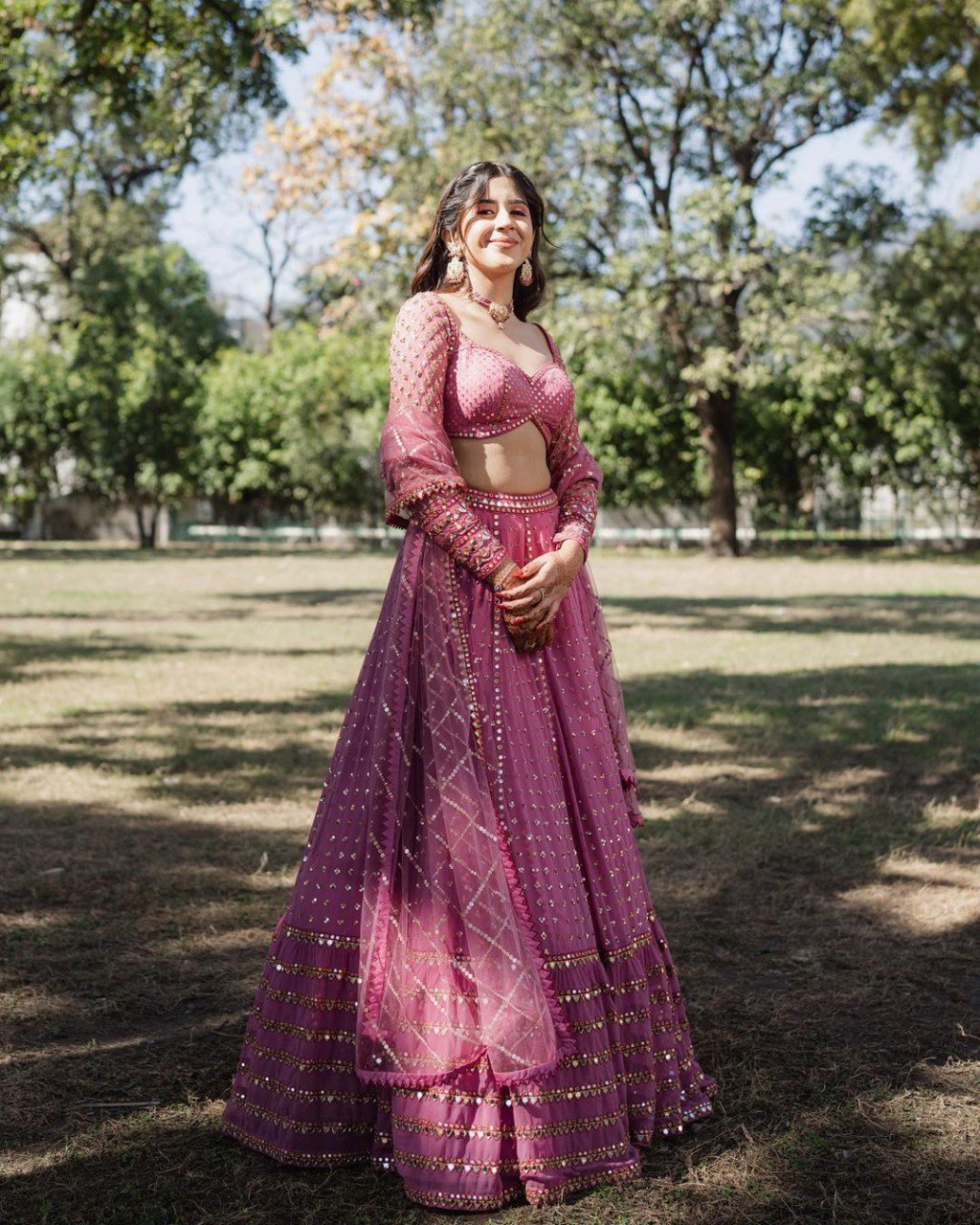 Jyoti Fashion Women's Metallic Pink Faux Georgette 3MM, 5MM & 9MM Sequins with Zari Embroidered Lehenga Choli with Dupatta