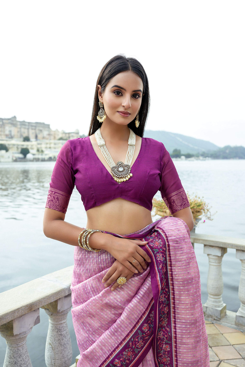 Jyoti Fashion Women's Pink Soft Silk Zari Woven Traditional Saree with Blouse