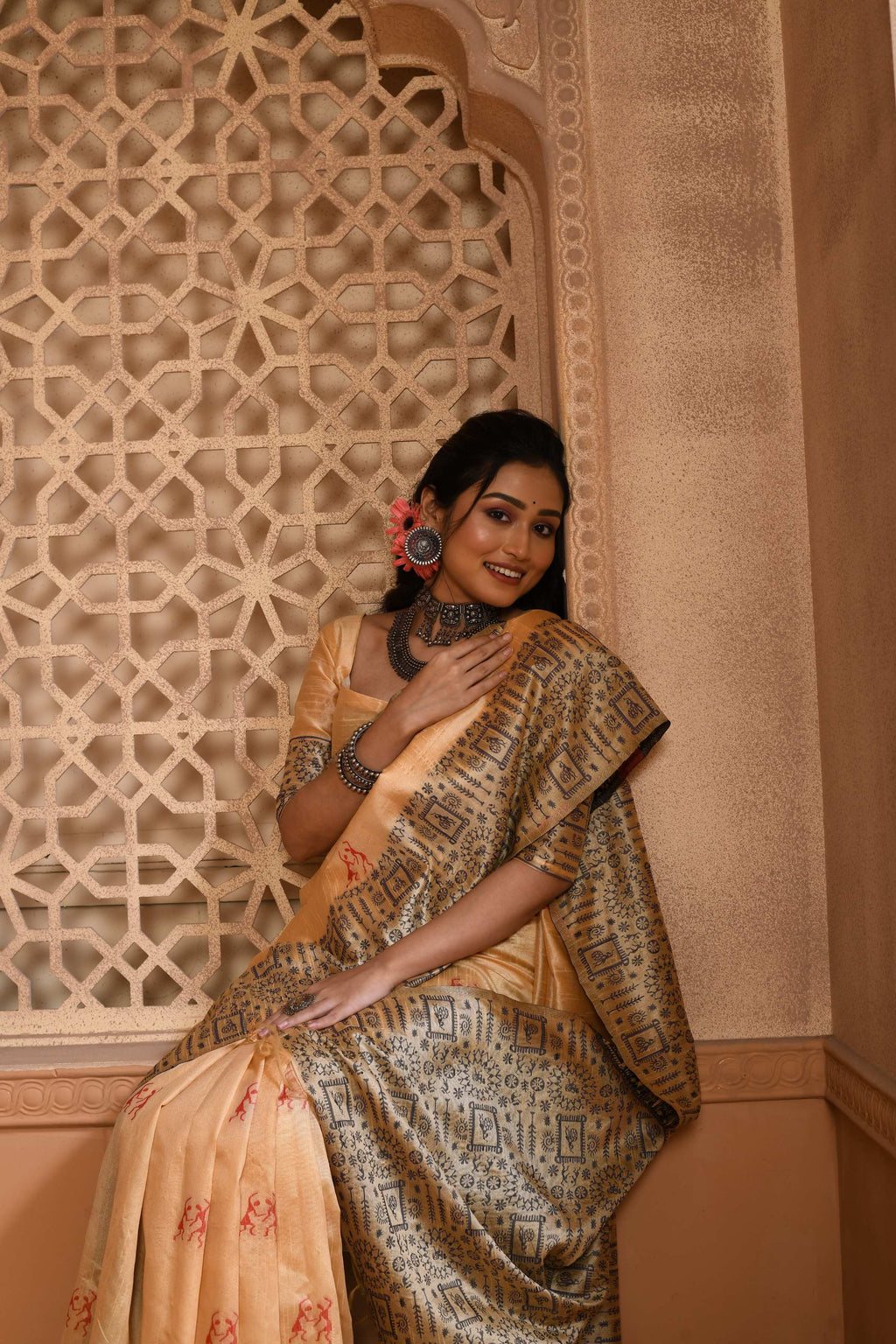 Jyoti Fashion Women's Cream Handloom Raw Silk Weaving Pallu Traditional Saree with Blouse