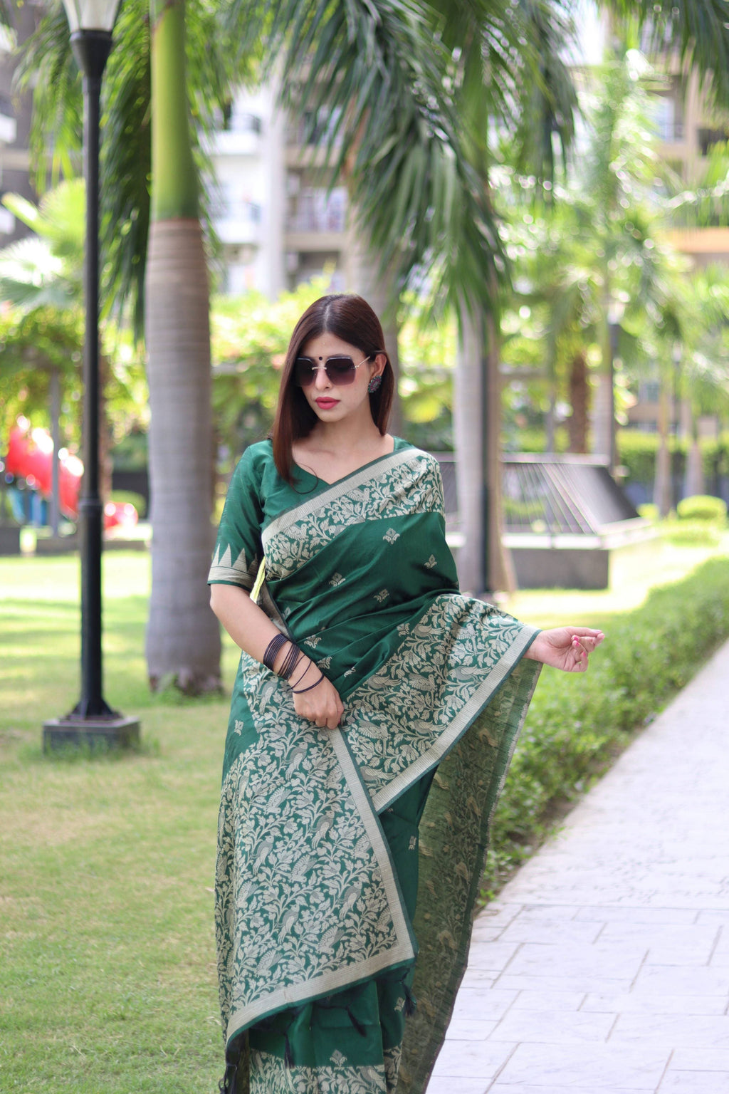 Jyoti Fashion Women's Green Handloom Raw Silk Weaving Pallu Traditional Saree with Blouse - Distacart