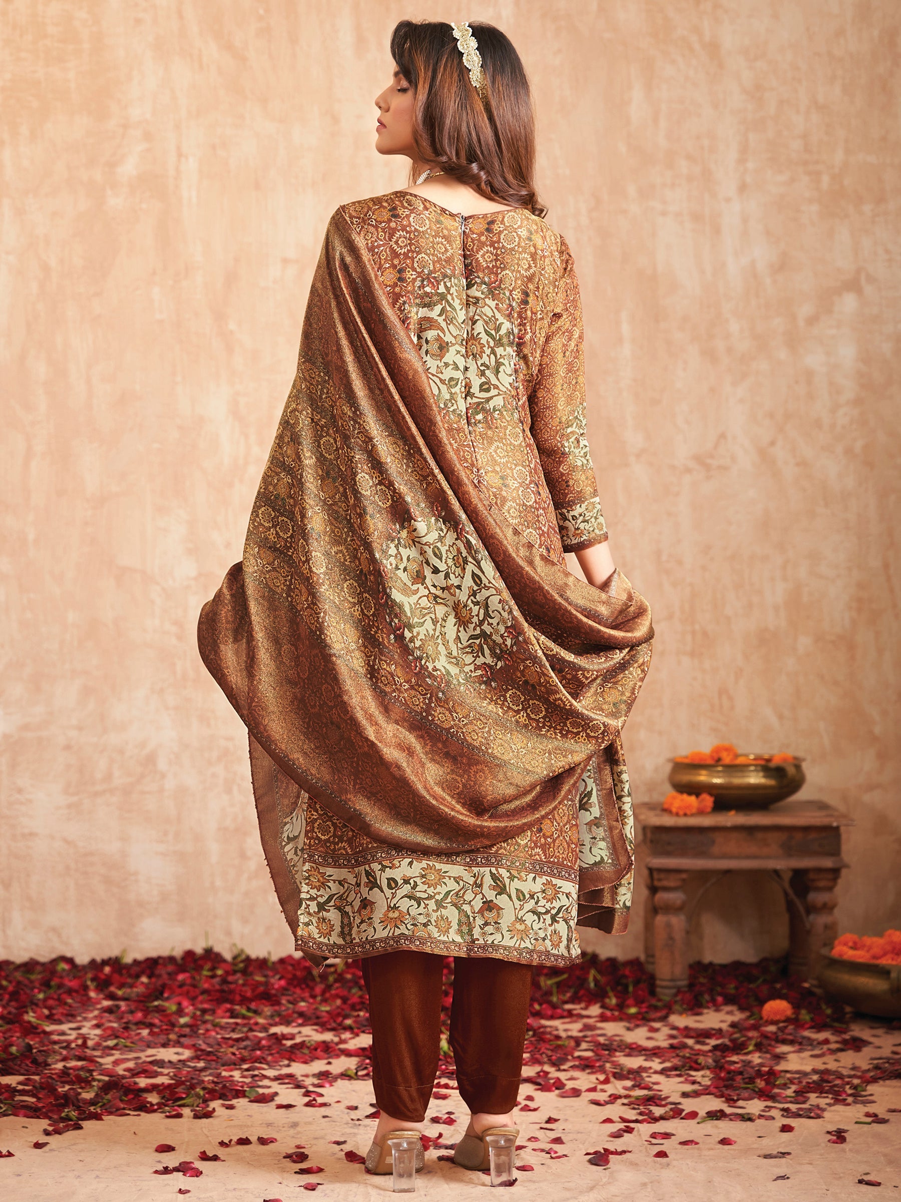 Jyoti Fashion Women's Brown Pure Tissue Shimmer Floral Digital Print With Zardoshi Hand Work Salwar Suit Set - Distacart