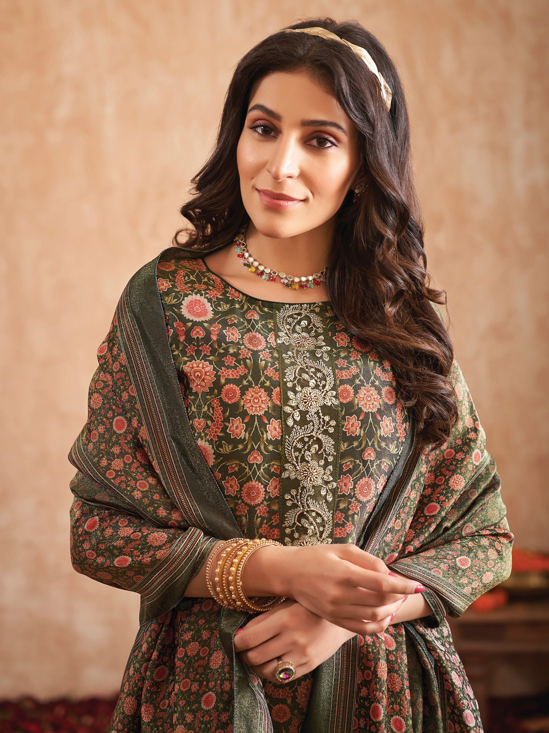 Jyoti Fashion Women's Green Pure Tissue Shimmer Floral Digital Print With Zardoshi Hand Work Salwar Suit Set