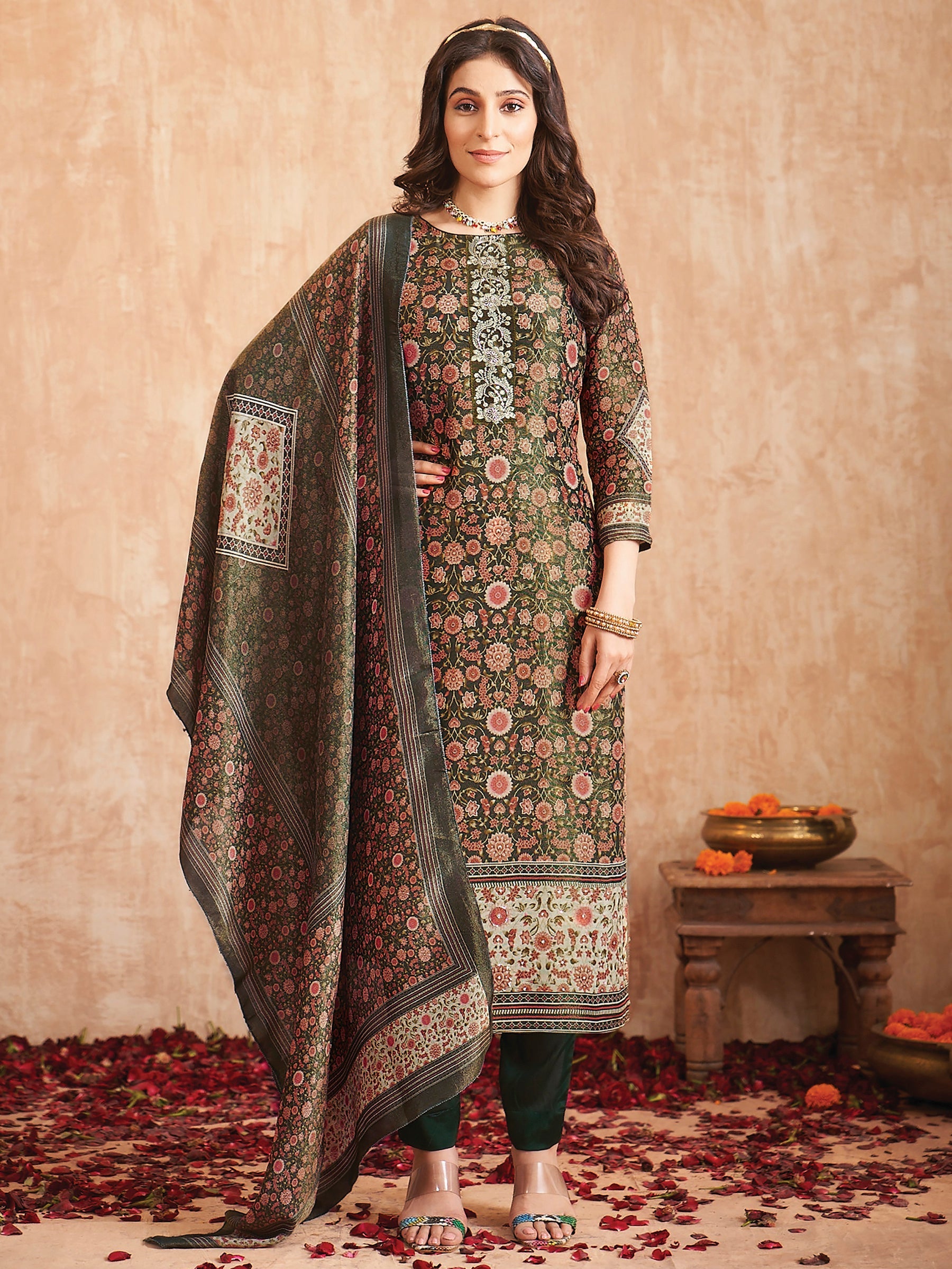 Jyoti Fashion Women's Green Pure Tissue Shimmer Floral Digital Print With Zardoshi Hand Work Salwar Suit Set