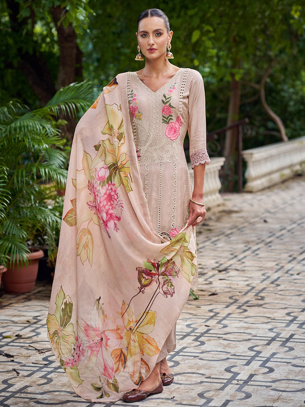 Jyoti Fashion Women's Beige Muslin Resham Thread with Jari & Cut Work Salwar Suit Set - Distacart