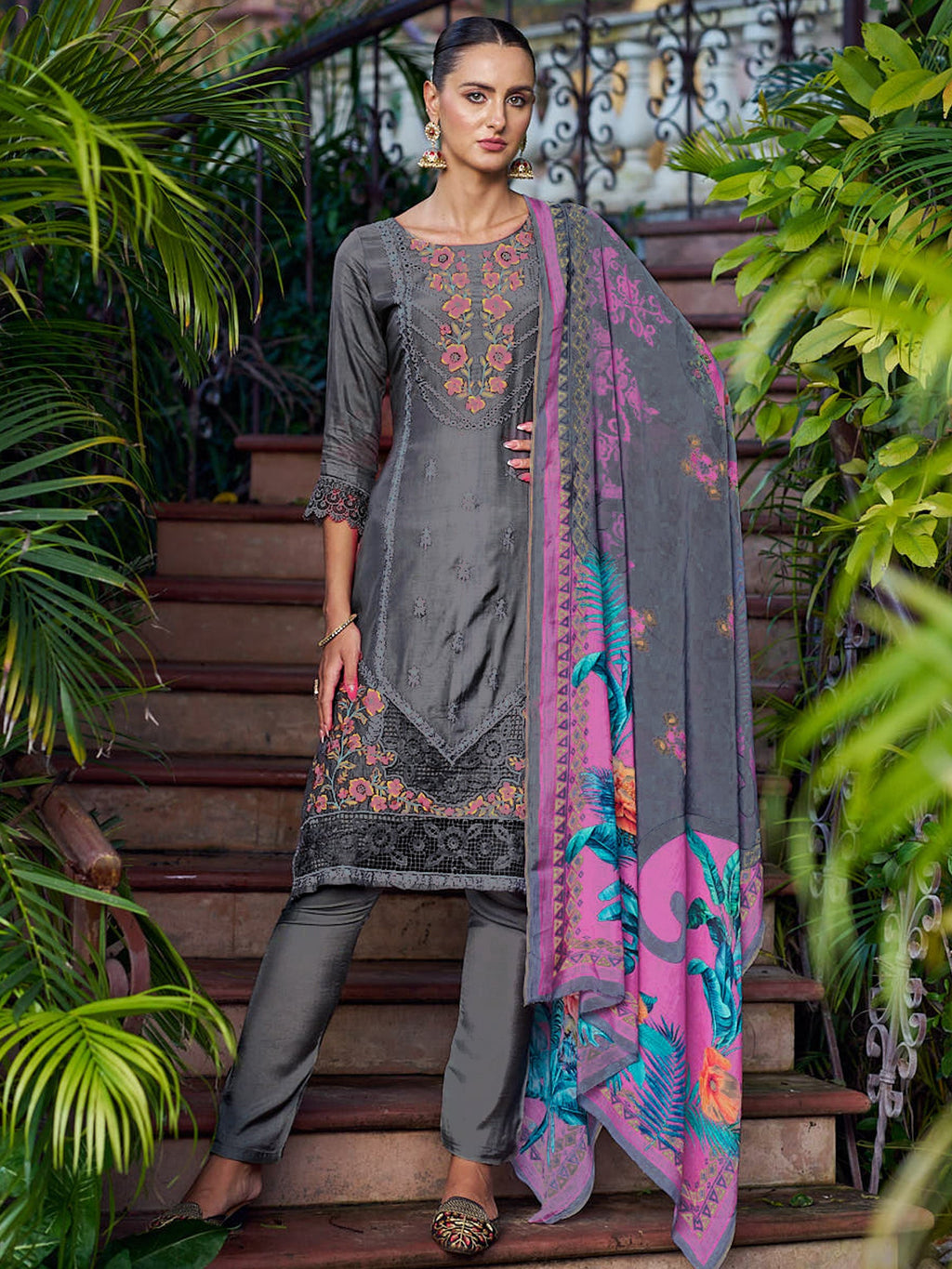 Jyoti Fashion Women's Grey Muslin Resham Thread with Jari & Cut Work Salwar Suit Set