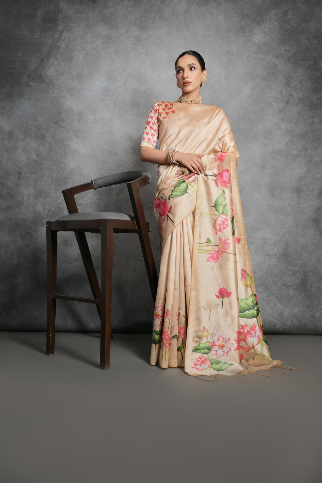 Jyoti Fashion Women's Cream Soft Tussar Silk Floral Printed Saree with Blouse - Distacart