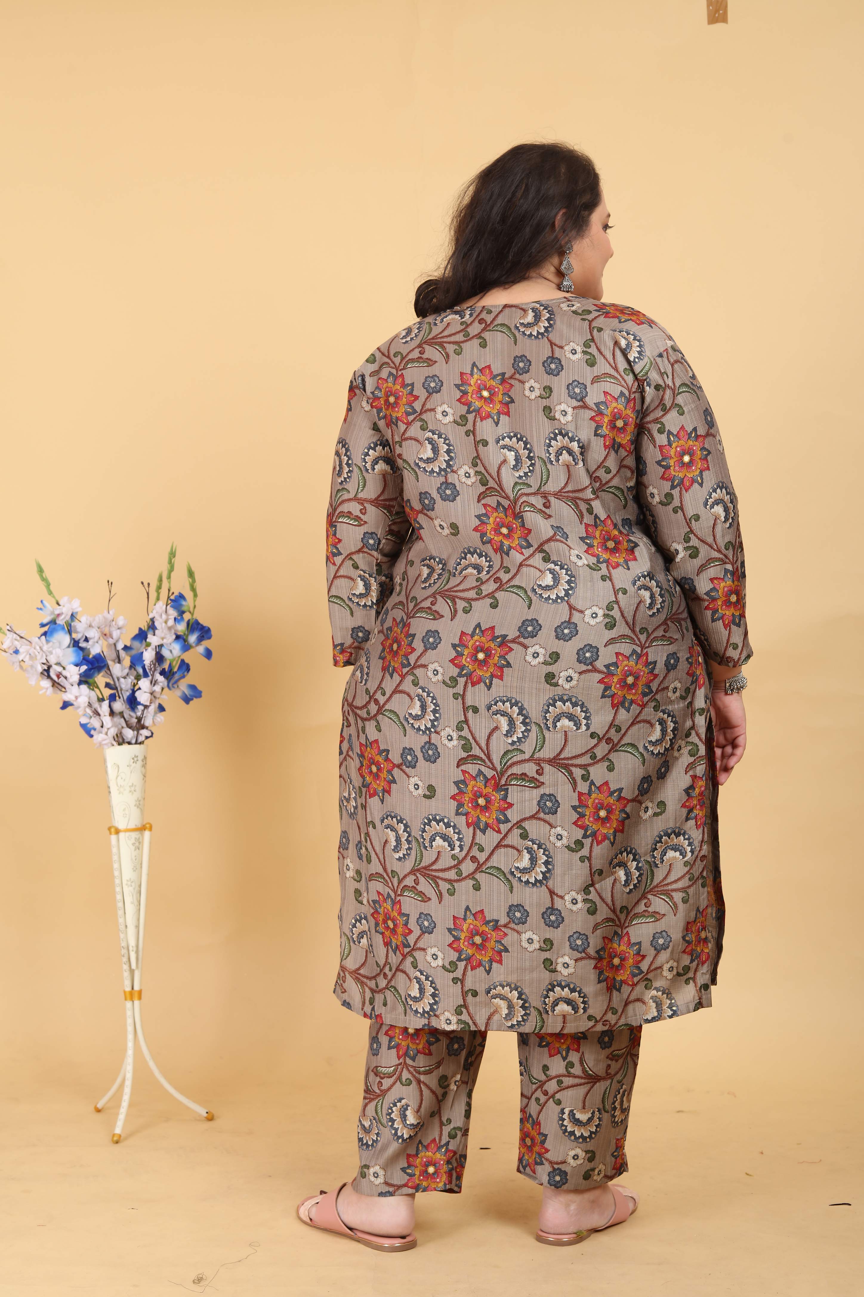 Jyoti Fashion Women's Grey Lichi Viscose Digital Print with Handwork Kurta Set - Distacart
