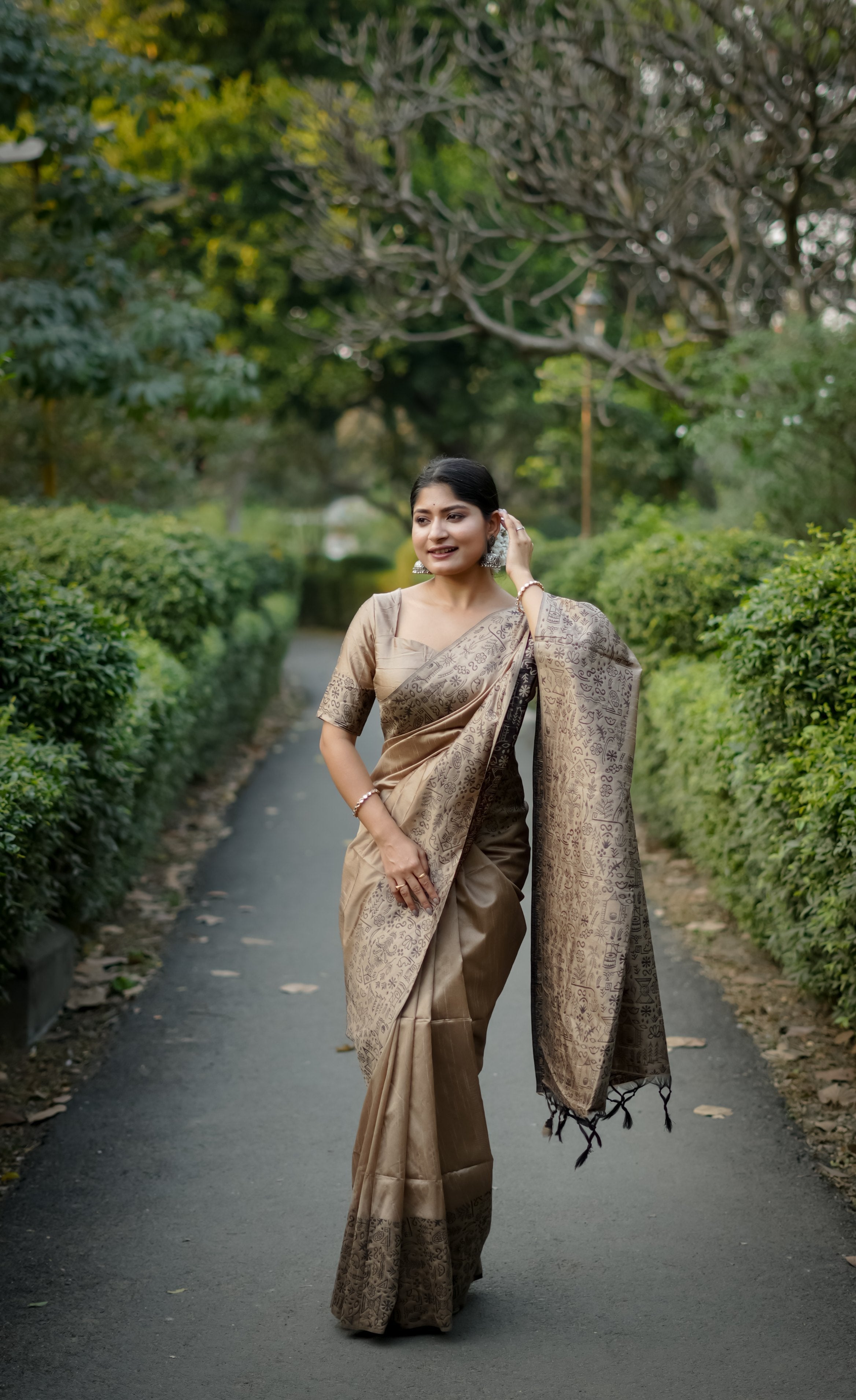 Jyoti Fashion Women's Beige Handloom Raw Silk Weaving Designer Saree with Blouse - Distacart