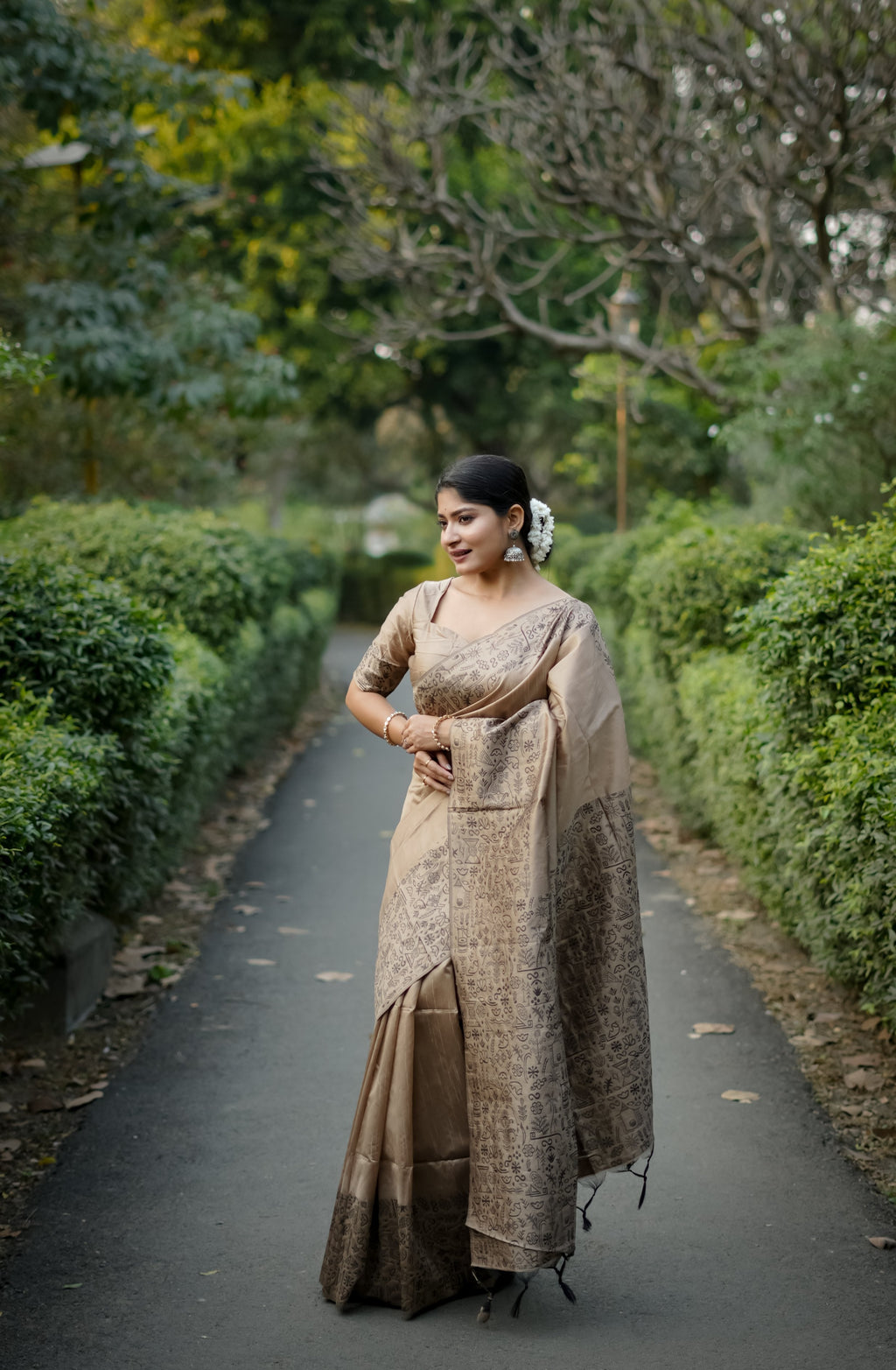 Jyoti Fashion Women's Beige Handloom Raw Silk Weaving Designer Saree with Blouse - Distacart