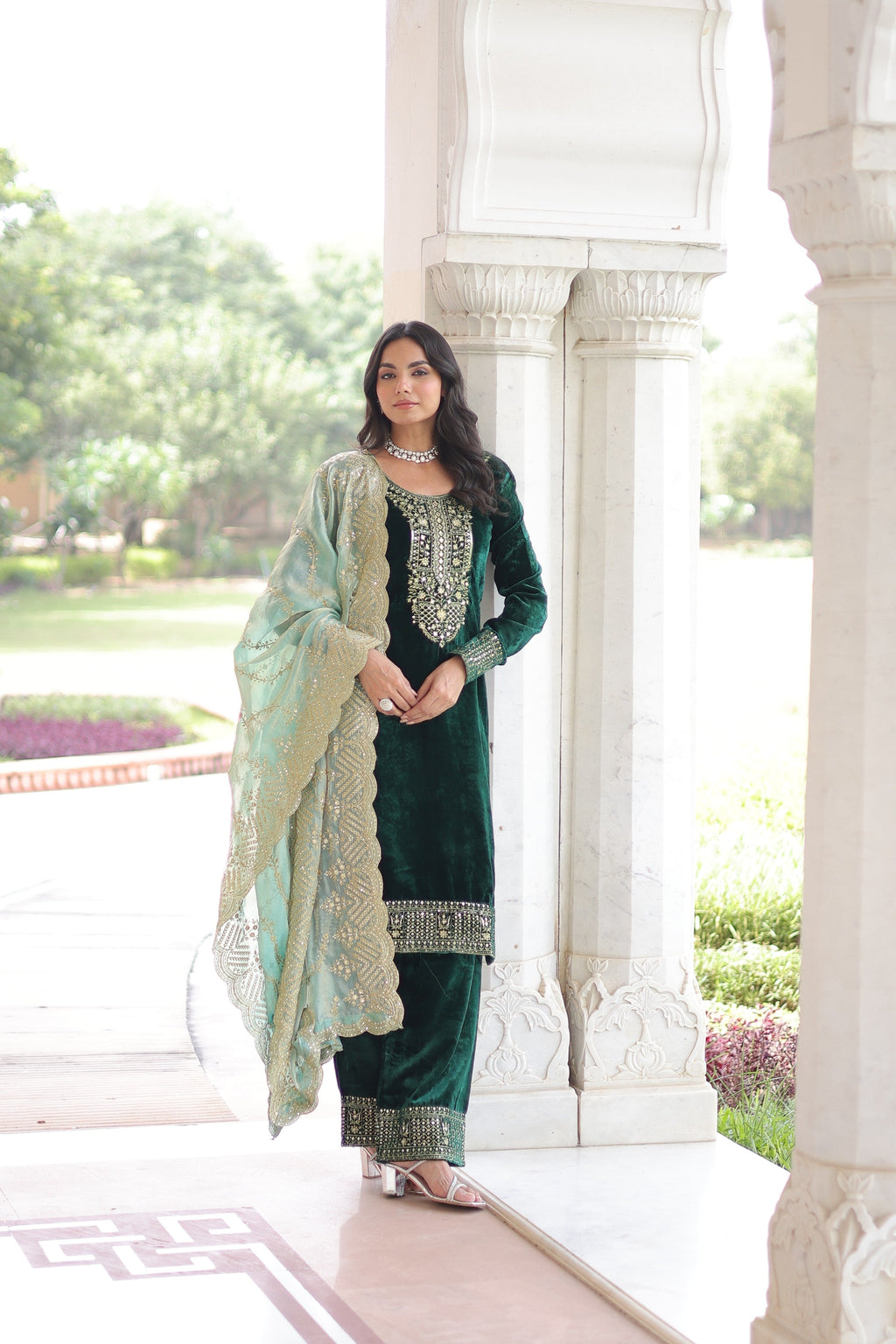 Jyoti Fashion Green Velvet Embroidered Designer Kurta Set with Dupatta - Distacart