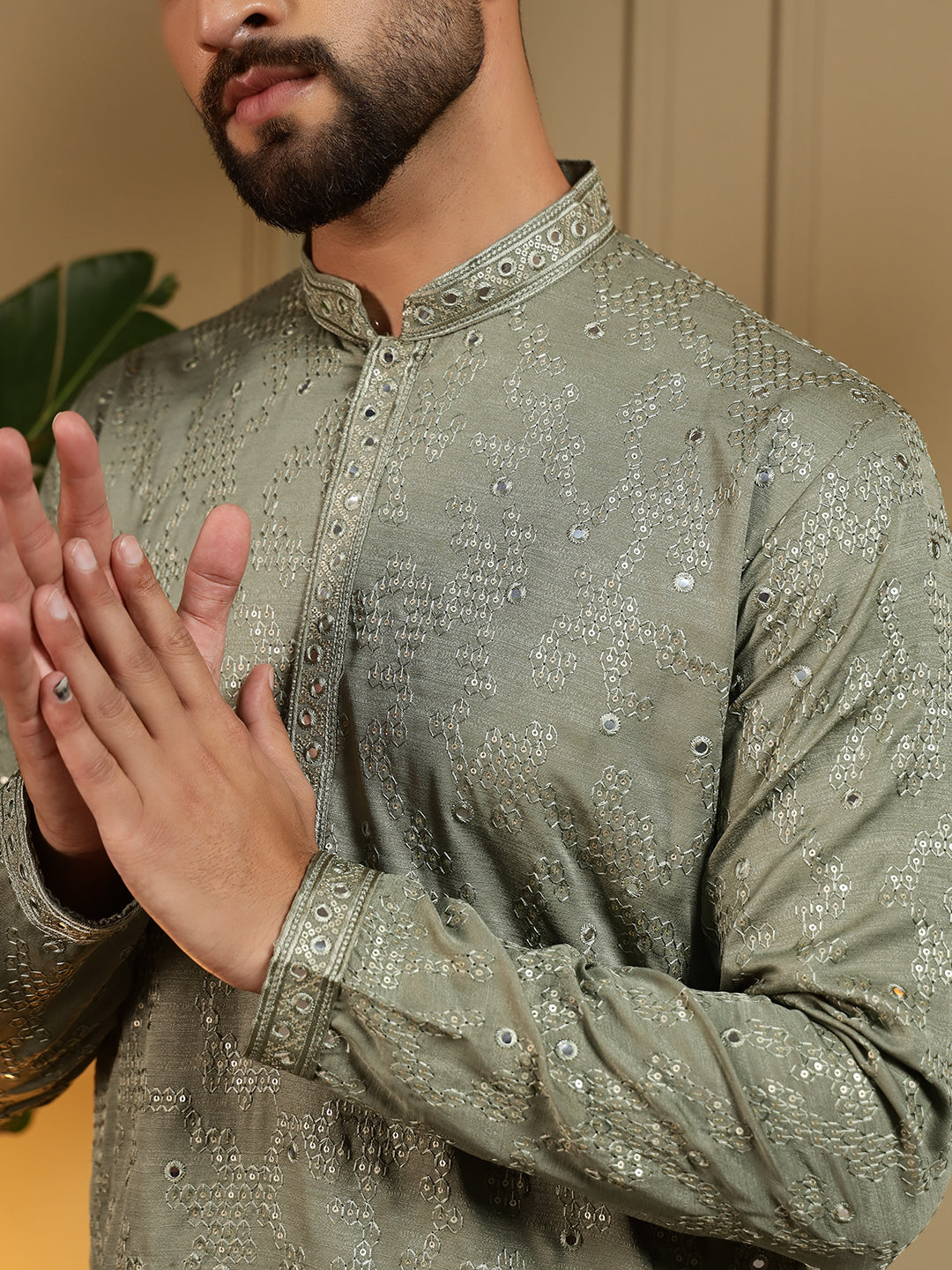 Jyoti Fashion Men's Green Mirror Embroidery Kurta with Pajama