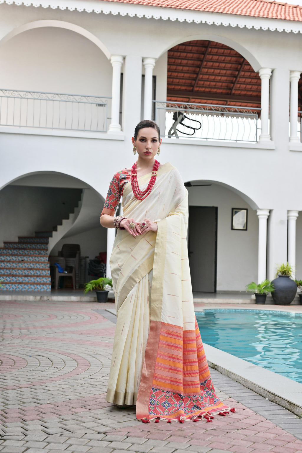 Jyoti Fashion Women's Off White Khadi Raw Silk Meena Weaving Patola Saree with Blouse - Distacart