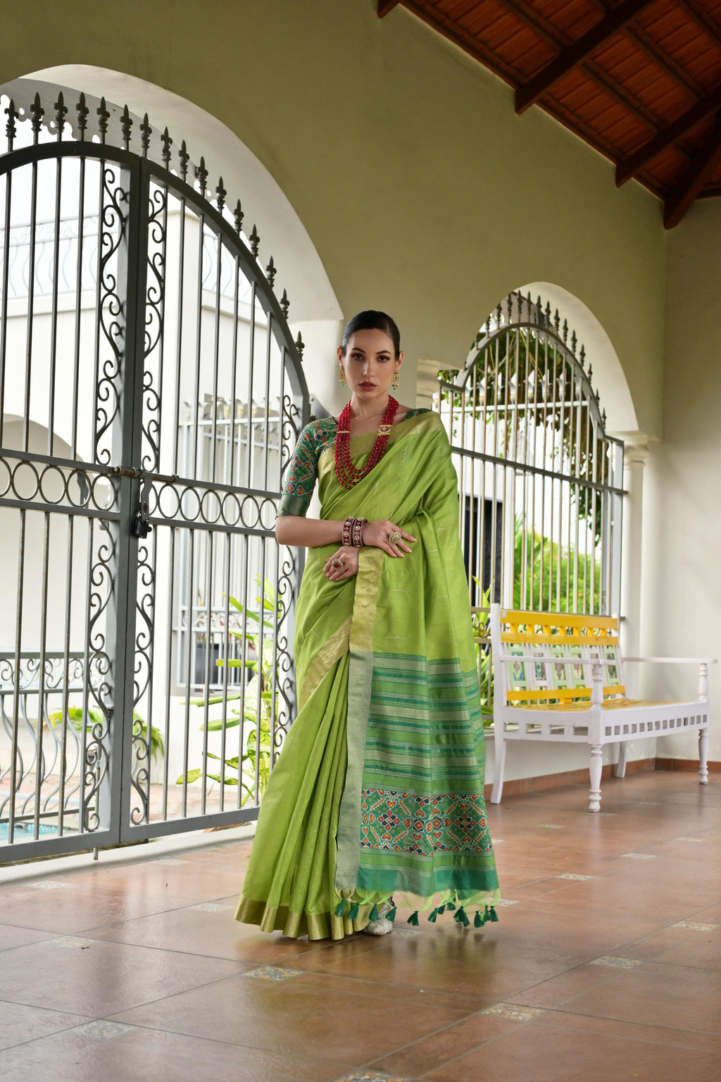 Jyoti Fashion Women's Green Khadi Raw Silk Meena Weaving Patola Saree with Blouse - Distacart