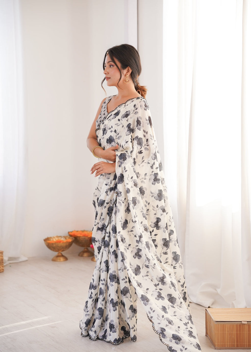 Jyoti Fashion Women's Off White Chinon Digital Printed Designer Saree with Blouse - Distacart