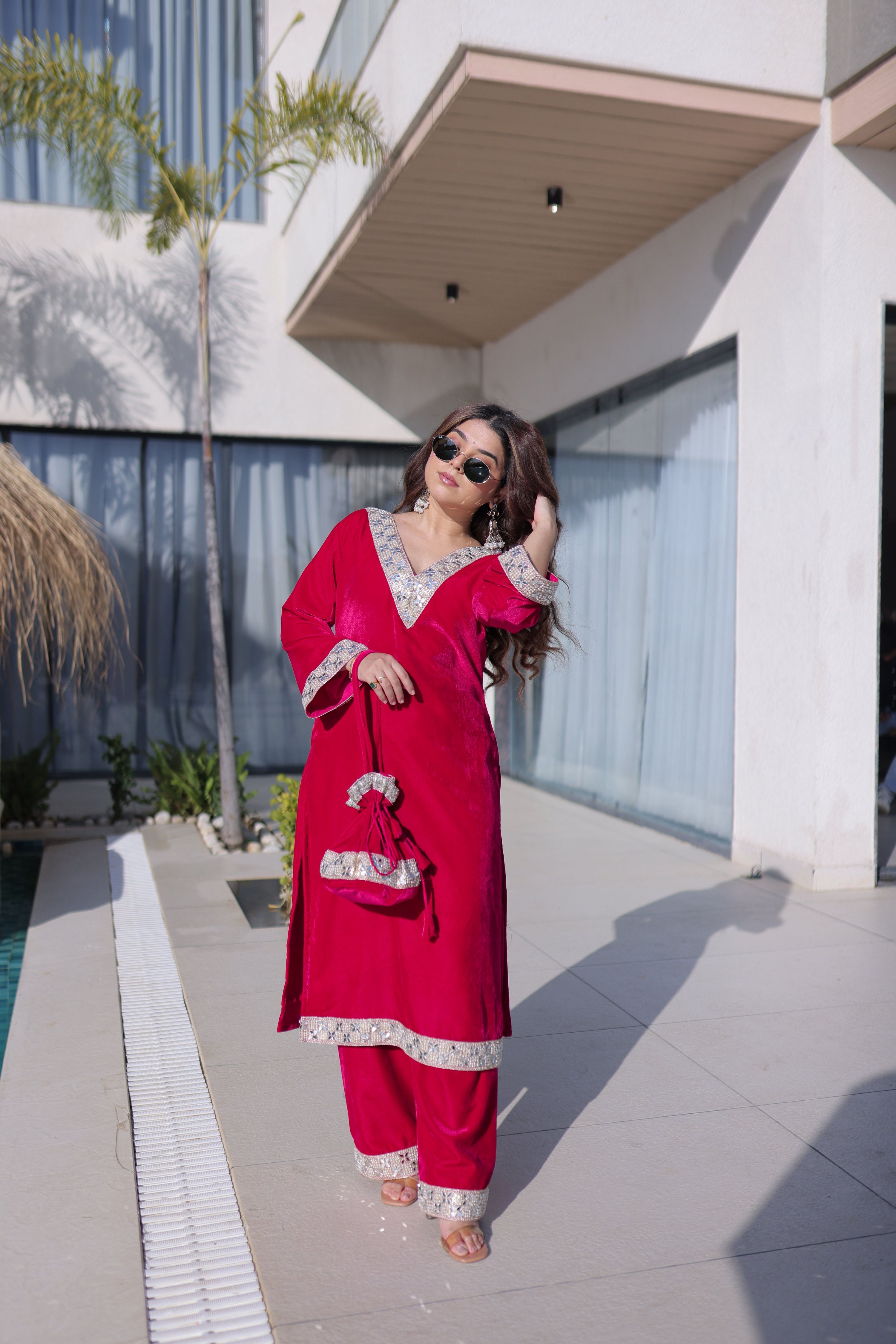 Jyoti Fashion Pink Velvet Embroidered Designer Kurta Set with Batwa - Distacart