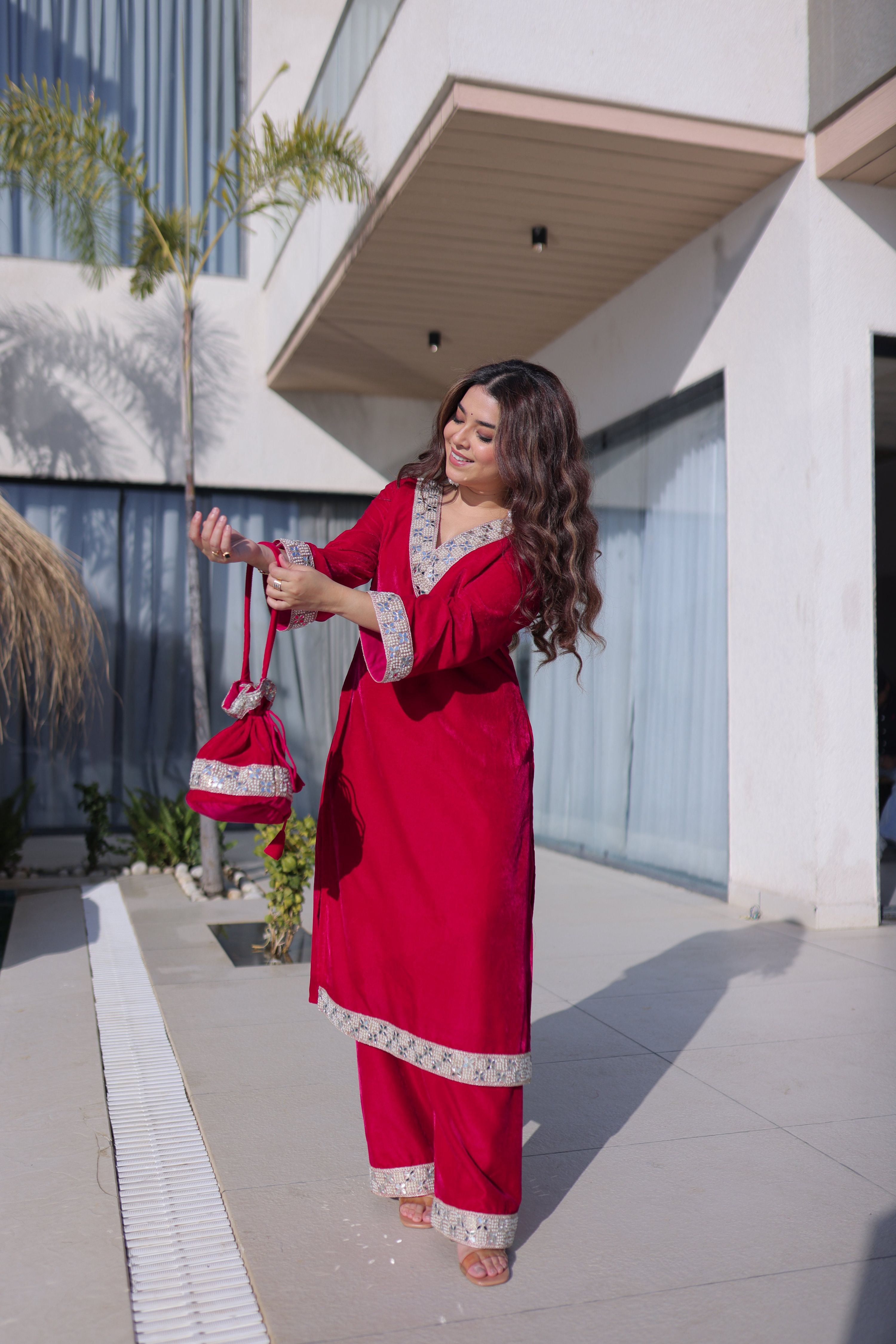 Jyoti Fashion Pink Velvet Embroidered Designer Kurta Set with Batwa - Distacart