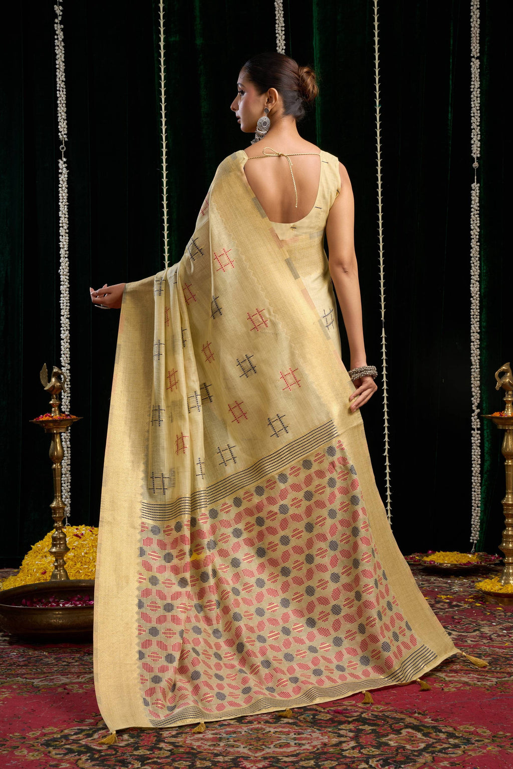 Jyoti Fashion Women's Beige Soft Spun Cotton Zari Woven Saree with Blouse - Distacart