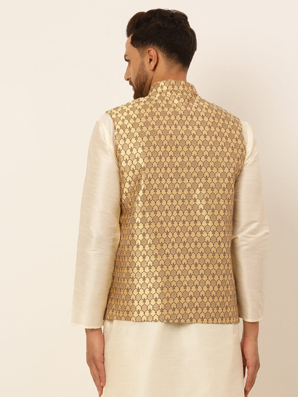 Jompers Men's Woven Design Waistcoat - Golden