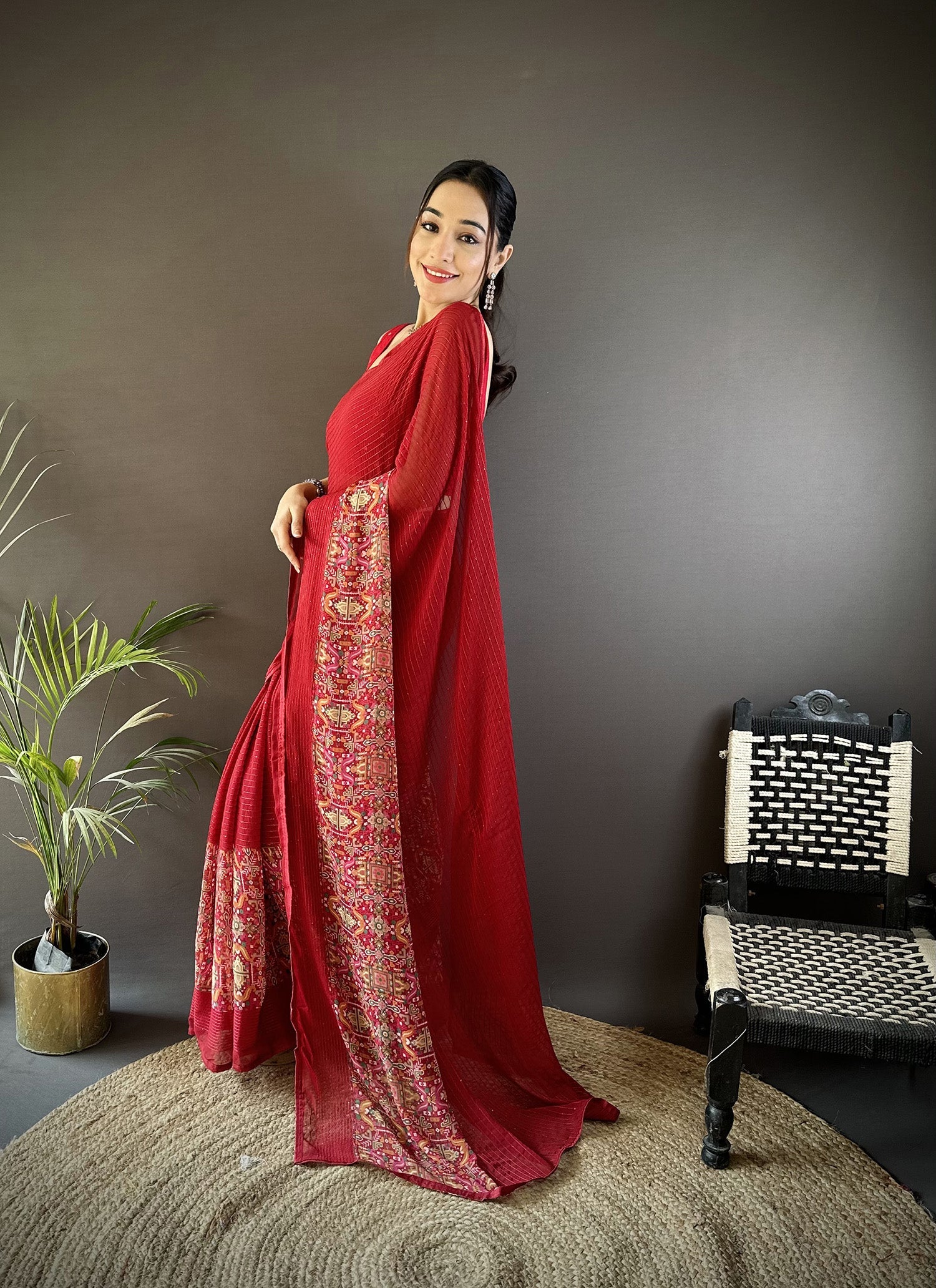 Joban Fashion Royal Red Georgette Attractive Foil Print Saree - Distacart