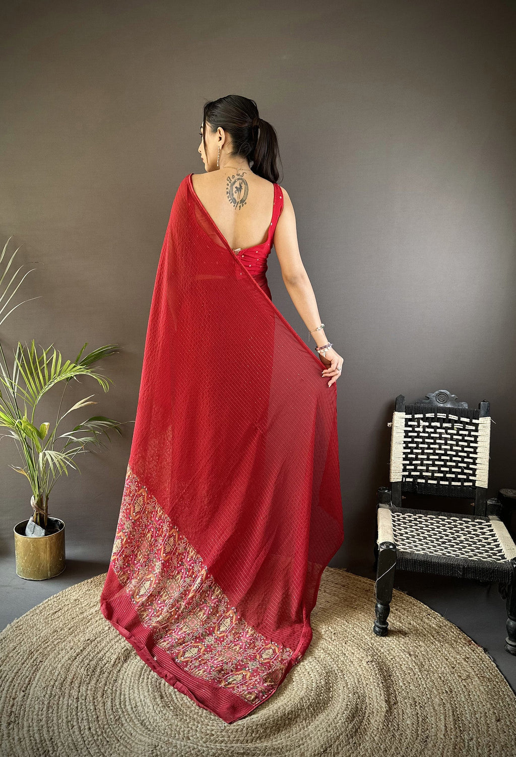 Joban Fashion Royal Red Georgette Attractive Foil Print Saree - Distacart