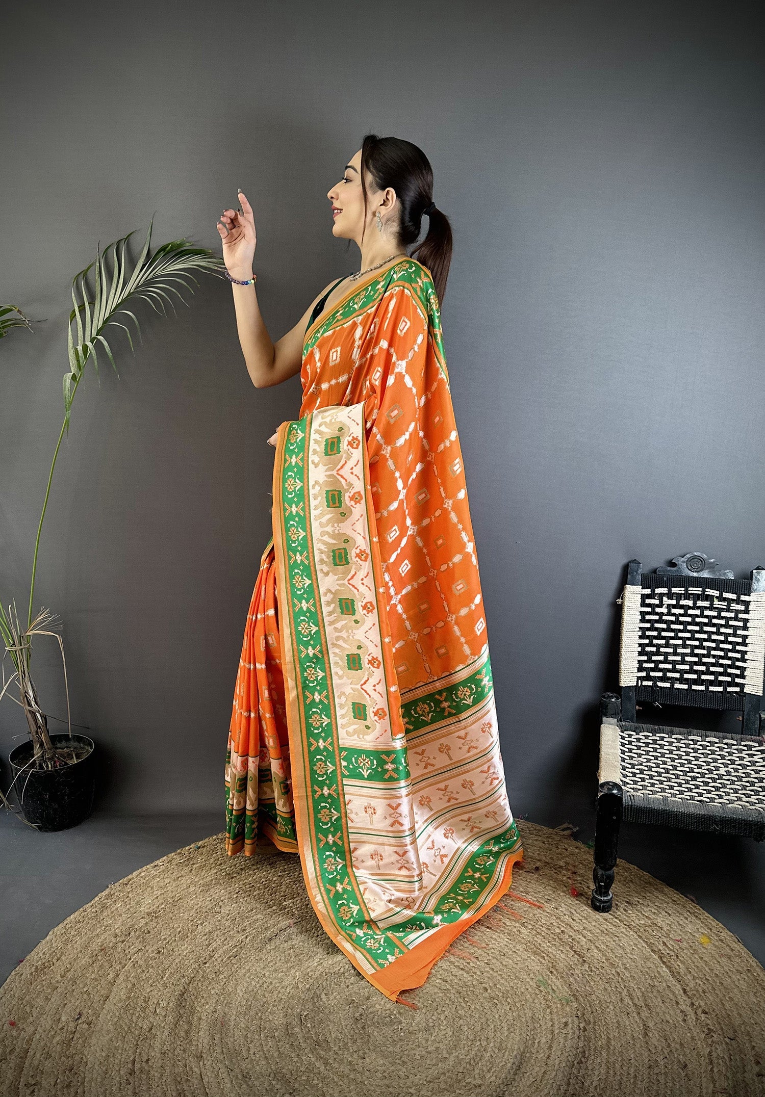 Joban Fashion Orange Banarasi Silk Motifs Inspired By Nature Saree - Distacart