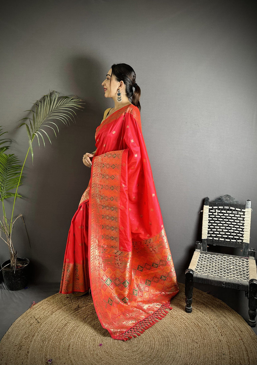 Joban Fashion Coral Red Soft Lichi Silk Multicolour Minakari Weaving Saree - Distacart