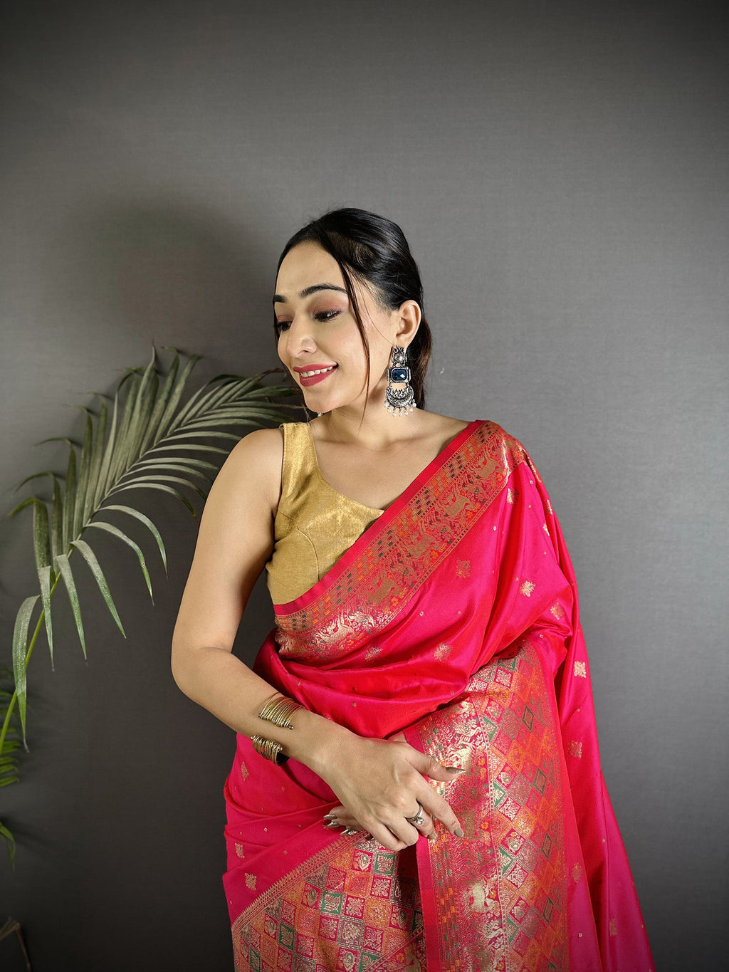 Joban Fashion Pink Soft Lichi Silk Multicolour Minakari Weaving Saree - Distacart