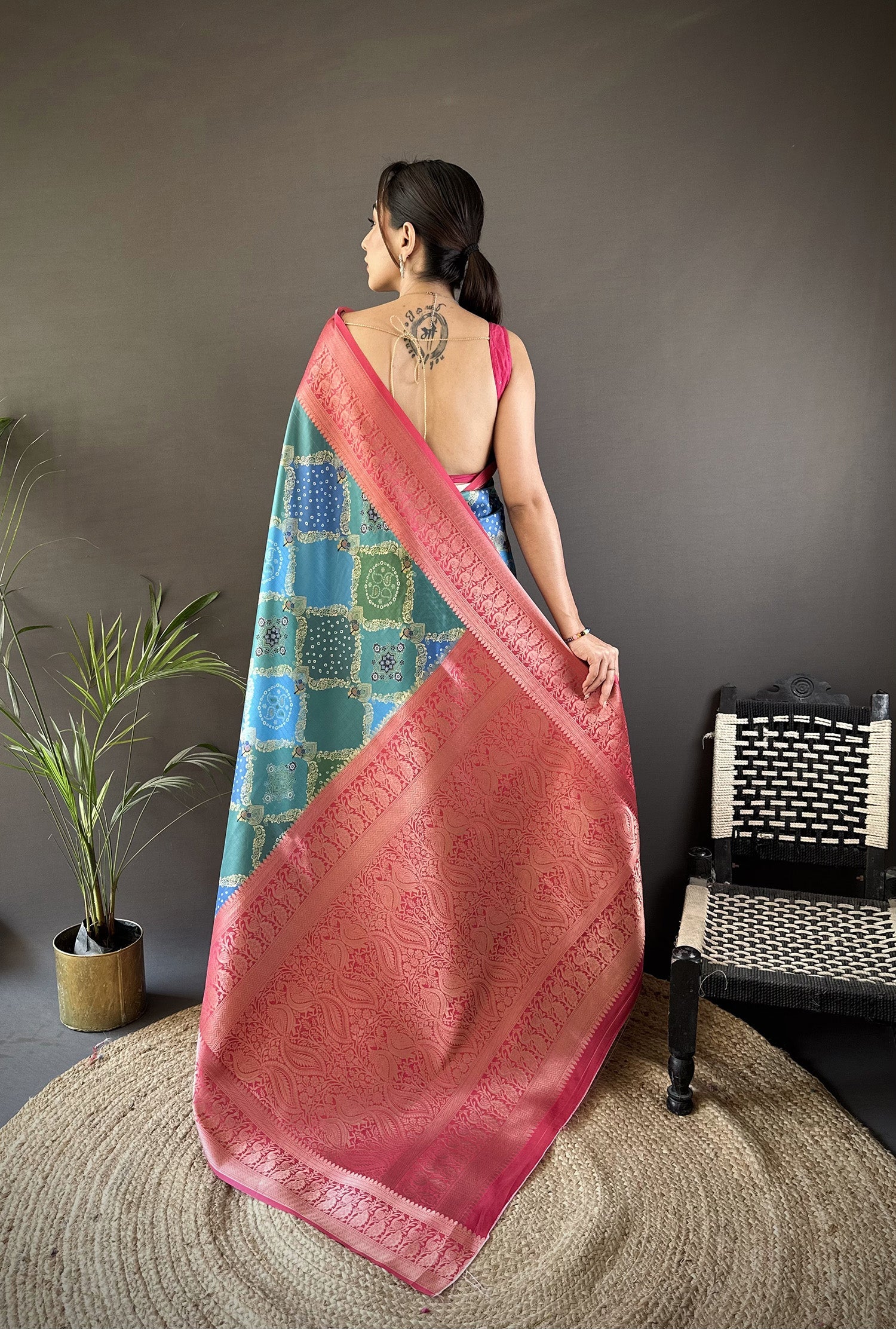 Joban Fashion Teal Soft Lichi Silk Rangcut Jacquard weave Saree - Distacart