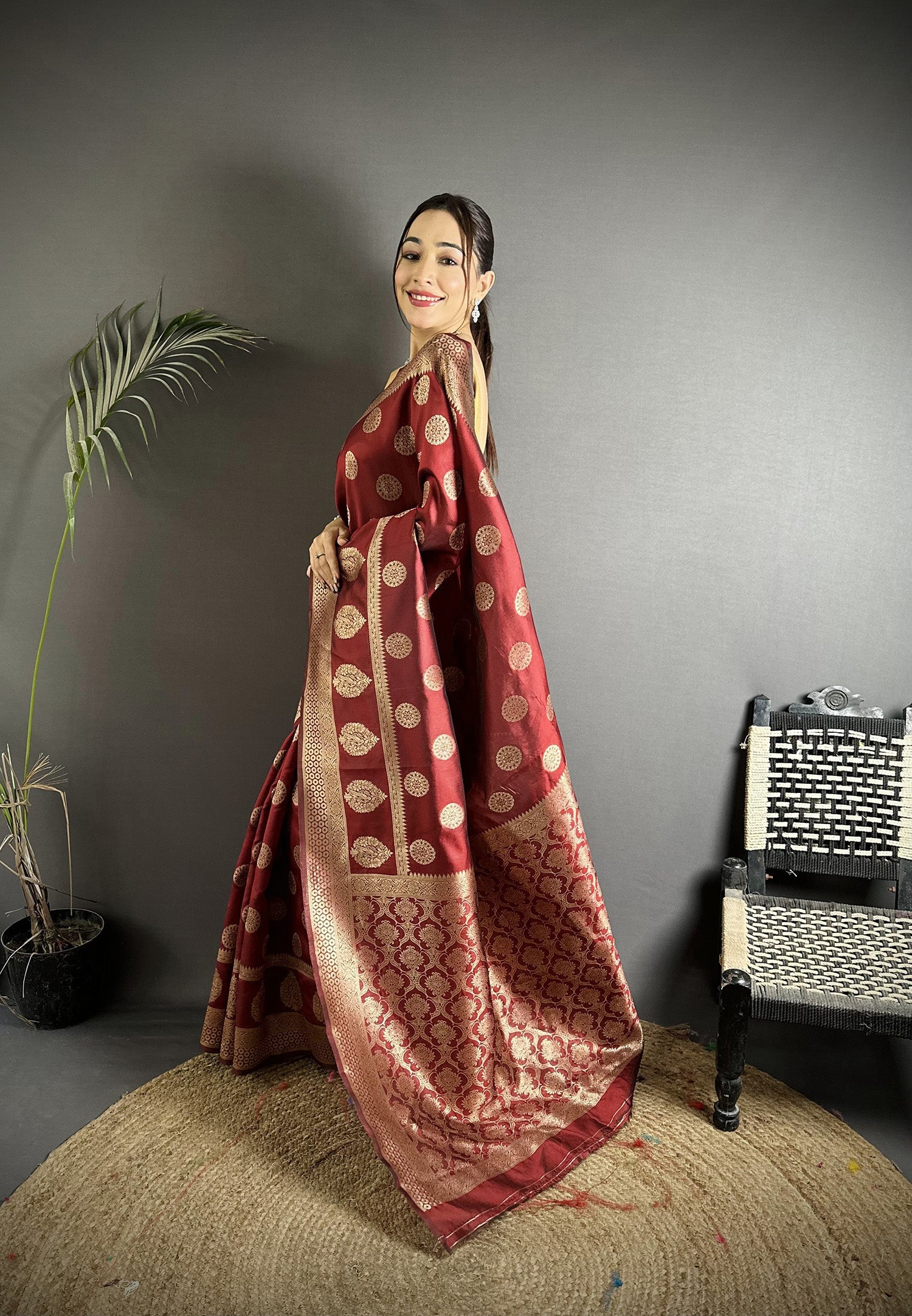 Joban Fashion Chestnut Brown Soft Banarasi Silk Jacquard Weaving Saree - Distacart