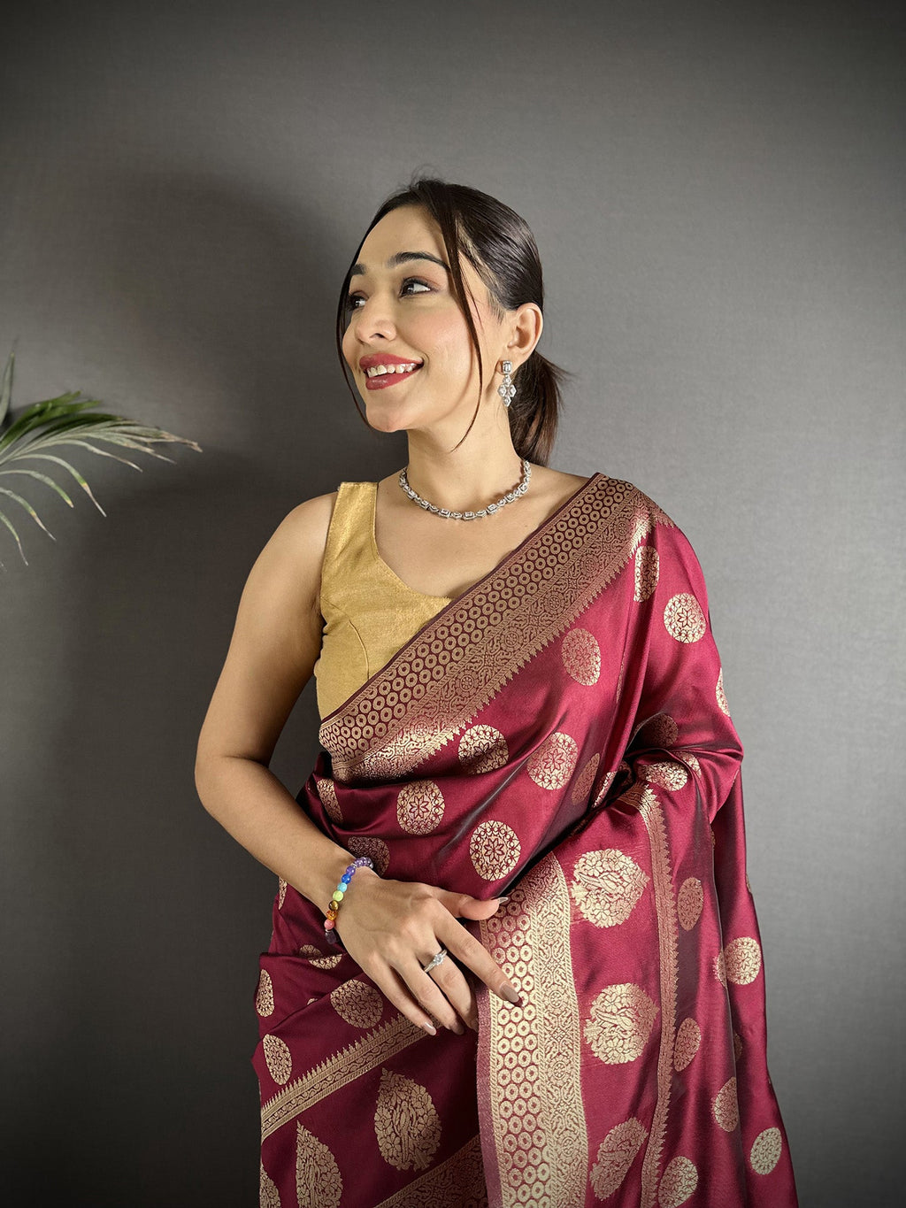 Joban Fashion Maroon Soft Banarasi Silk Jacquard Weaving Saree - Distacart