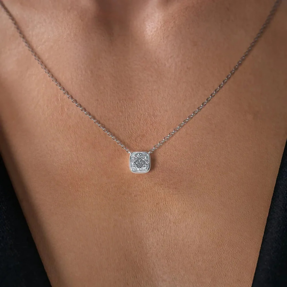 Cauer Elegant 14K White Gold Plated Moissanite Pendant Necklace