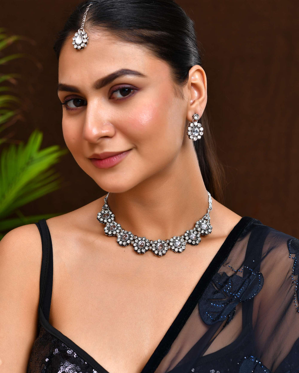 Jewels Nest Handcrafted Oxidized Mirror Choker Jewellery Set