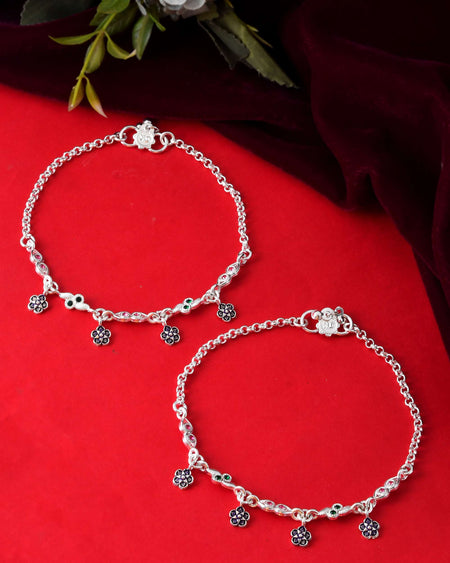 Jewels Nest Set of 2 Silver-Plated Anklets with Multicolour Stone-Studded Flower Charms