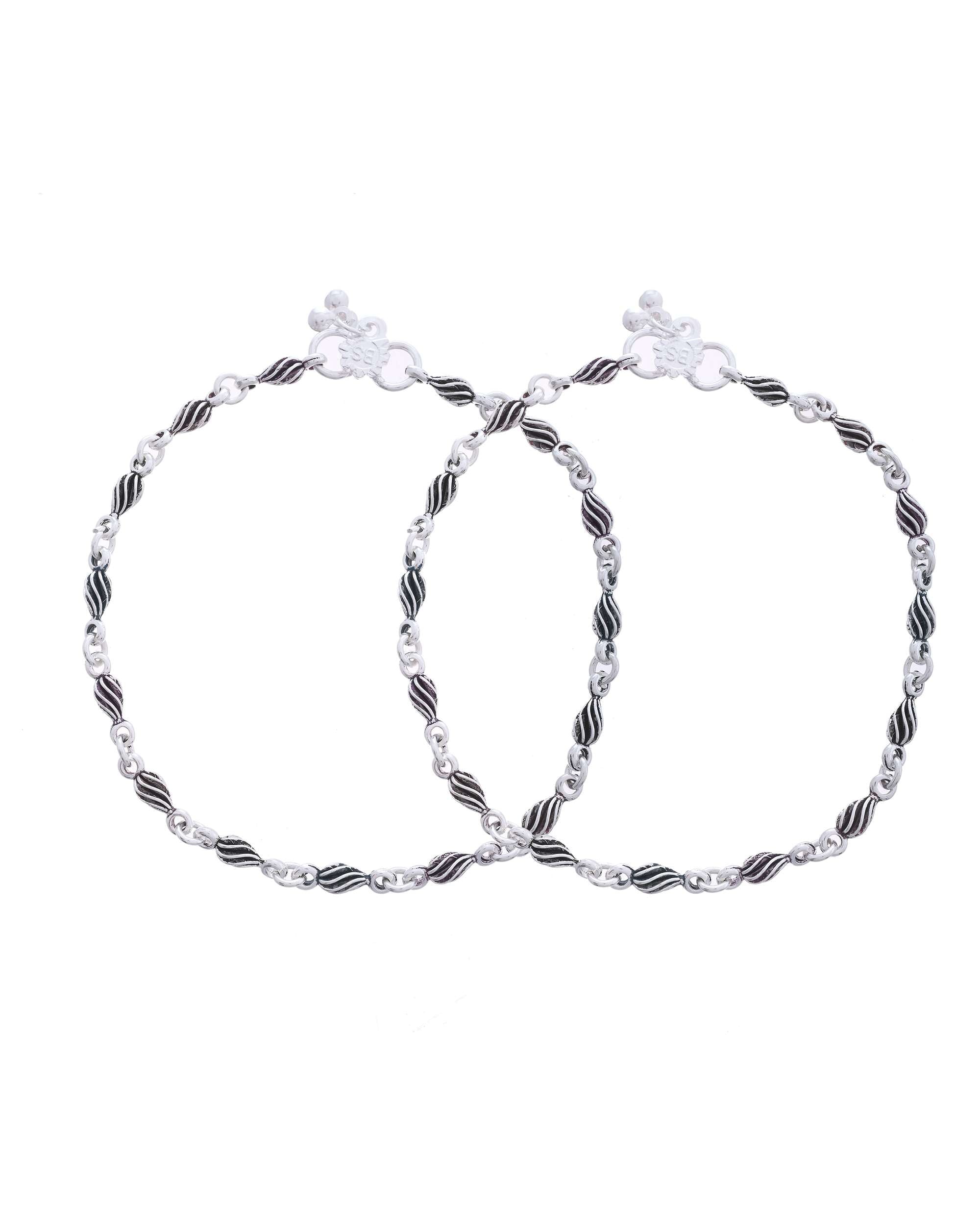 Jewels Nest Stainless Steel Silver-Tone Anklets with Leaf and Pearl Detailing - Distacart