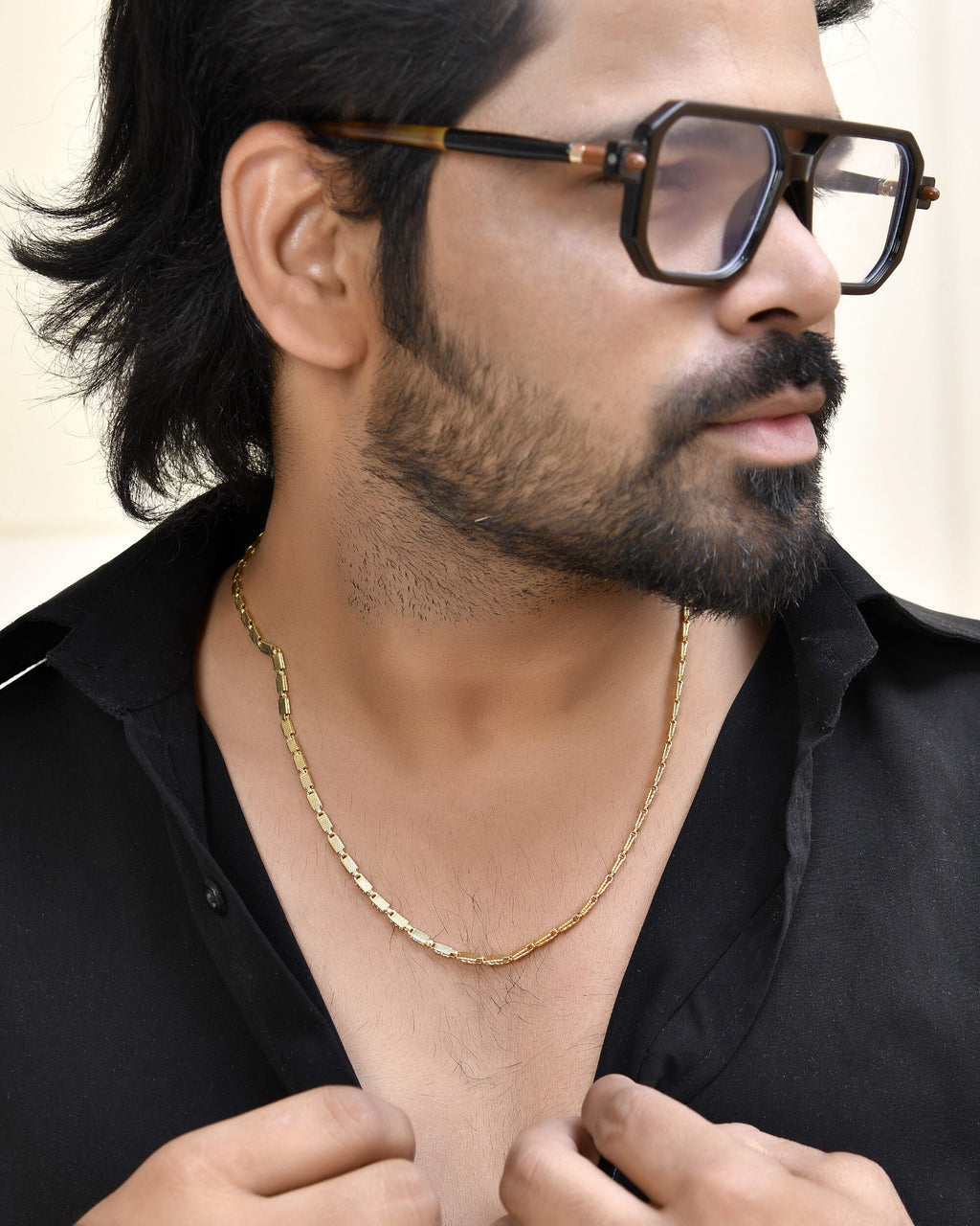 Jewels Nest Men Gold-Polished Stainless Steel Self Design Biscuit Chain