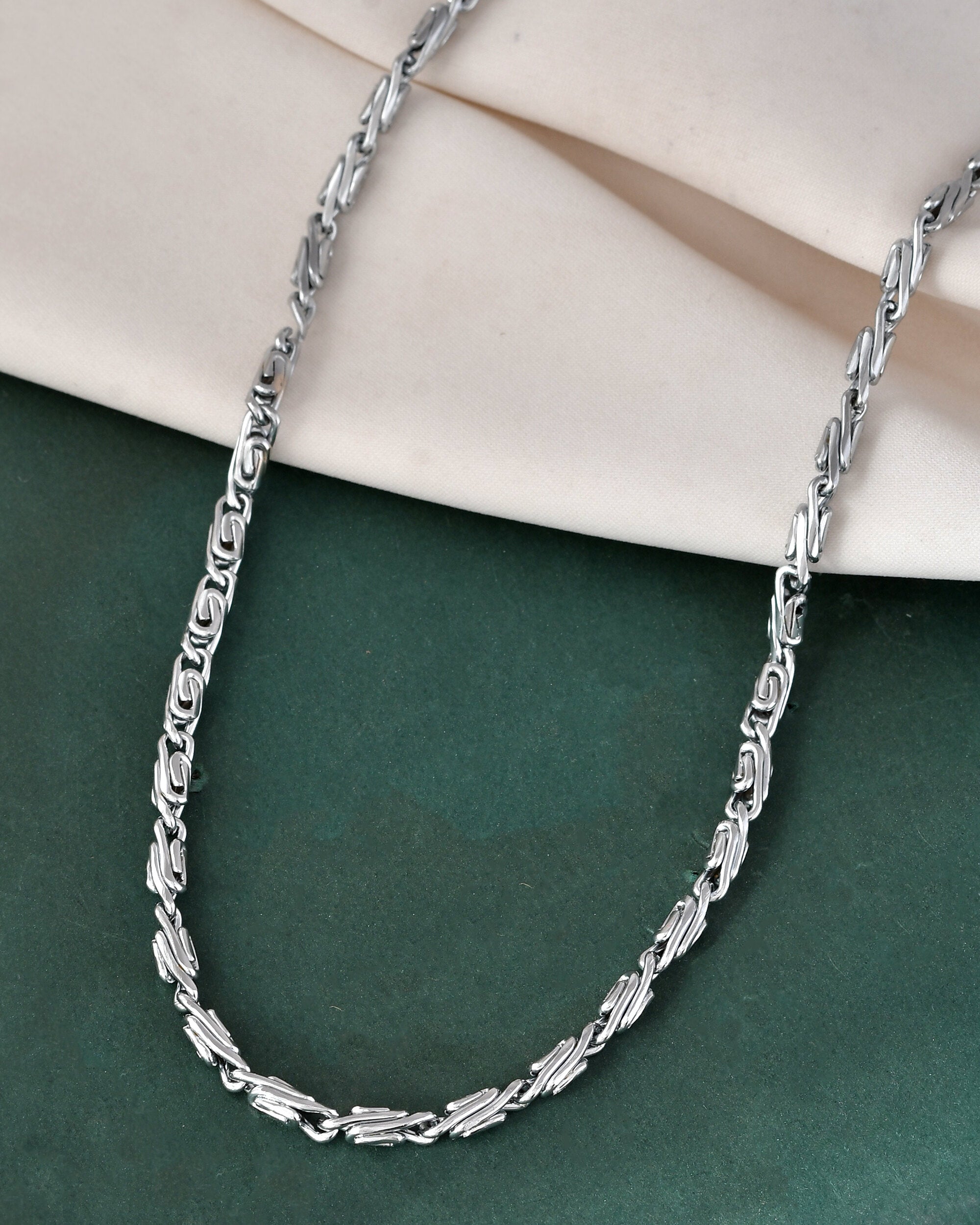 Jewels Nest Men's Silver-Tone Stainless Steel Self-Design Link Chain