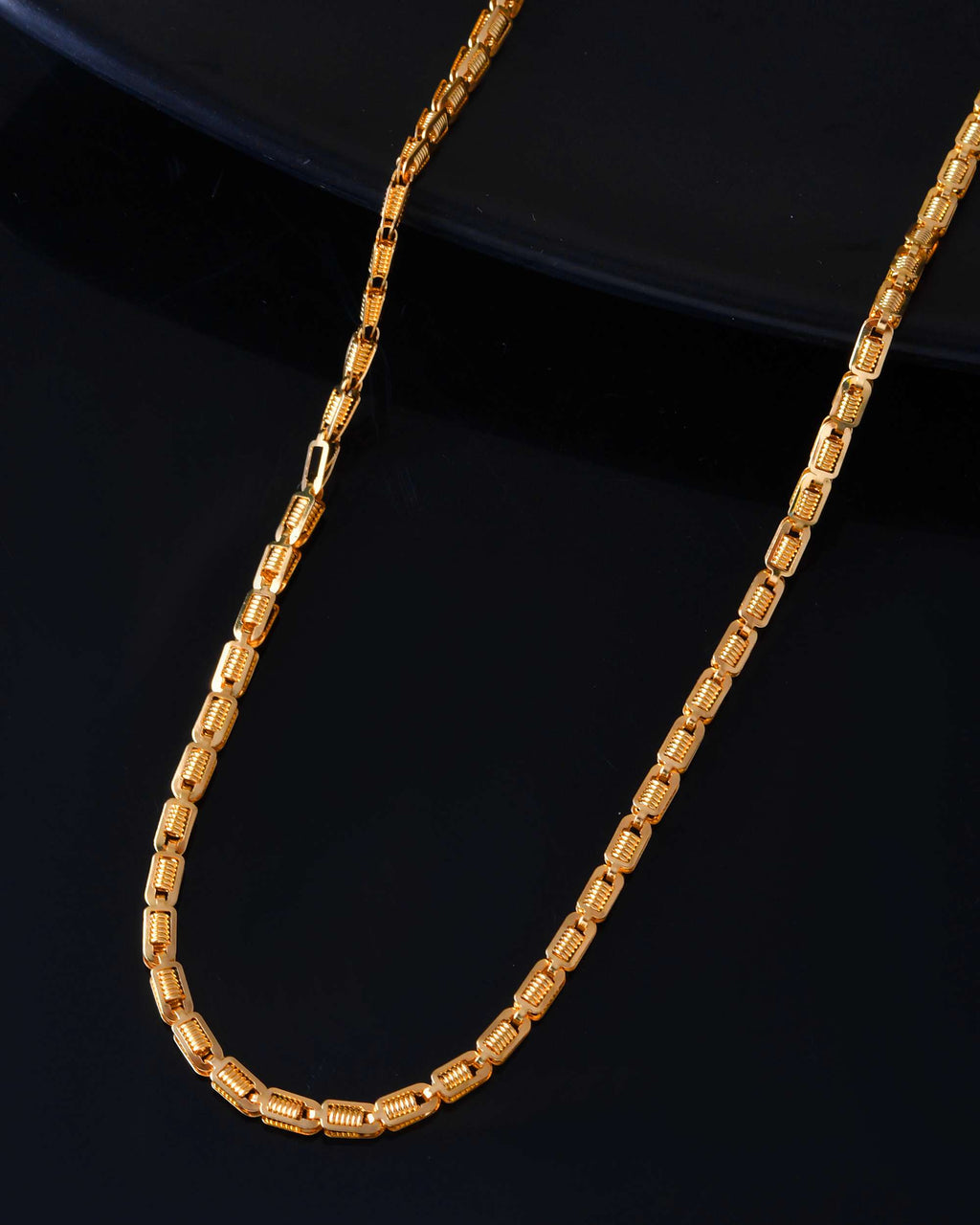 Jewels Nest Textured Barrel-Style Gold Chain Necklace – Luxurious Daily Wear - Distacart