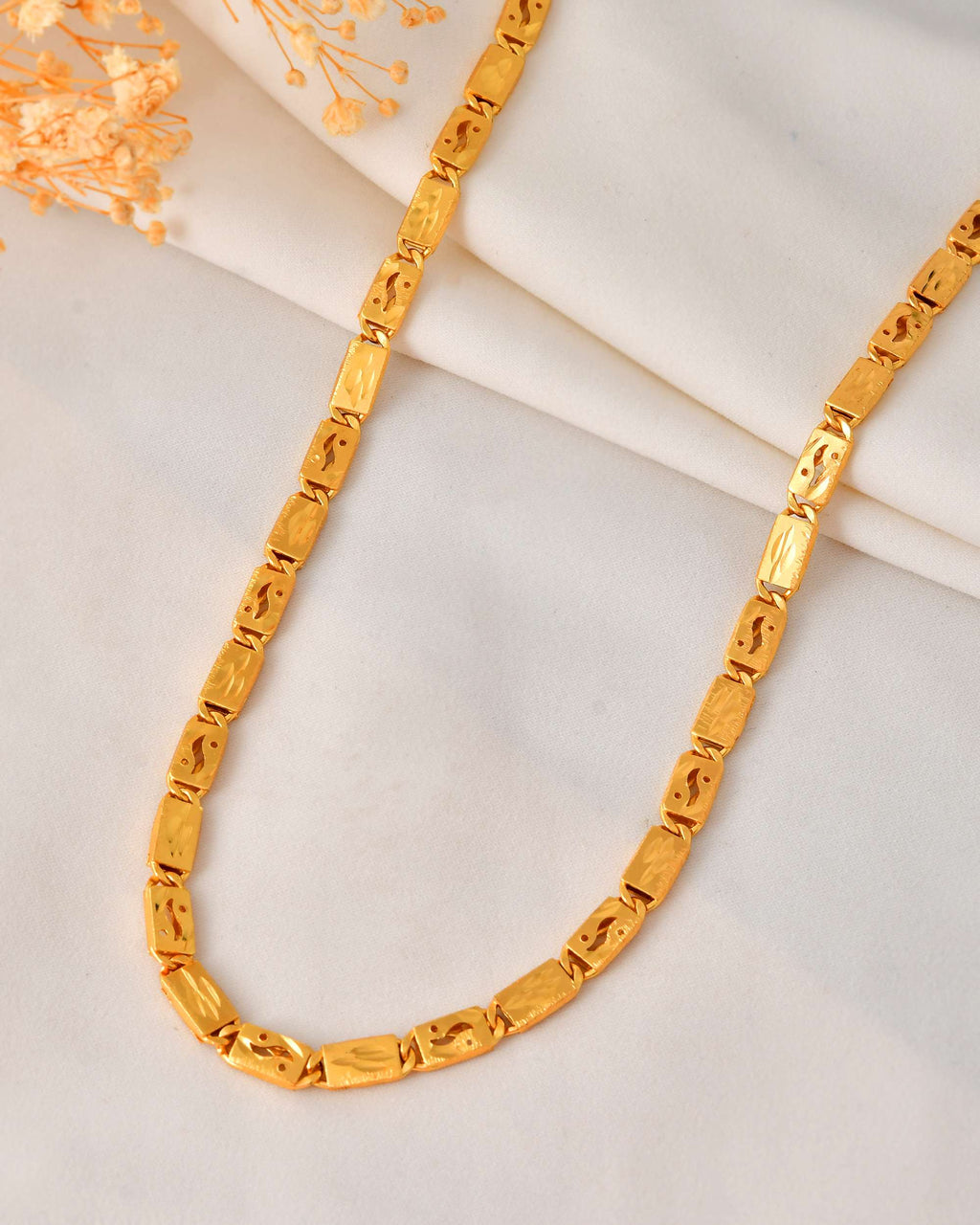 Jewels Nest Golden Geometric Link Chain for Men & Women – Classy Look - Distacart