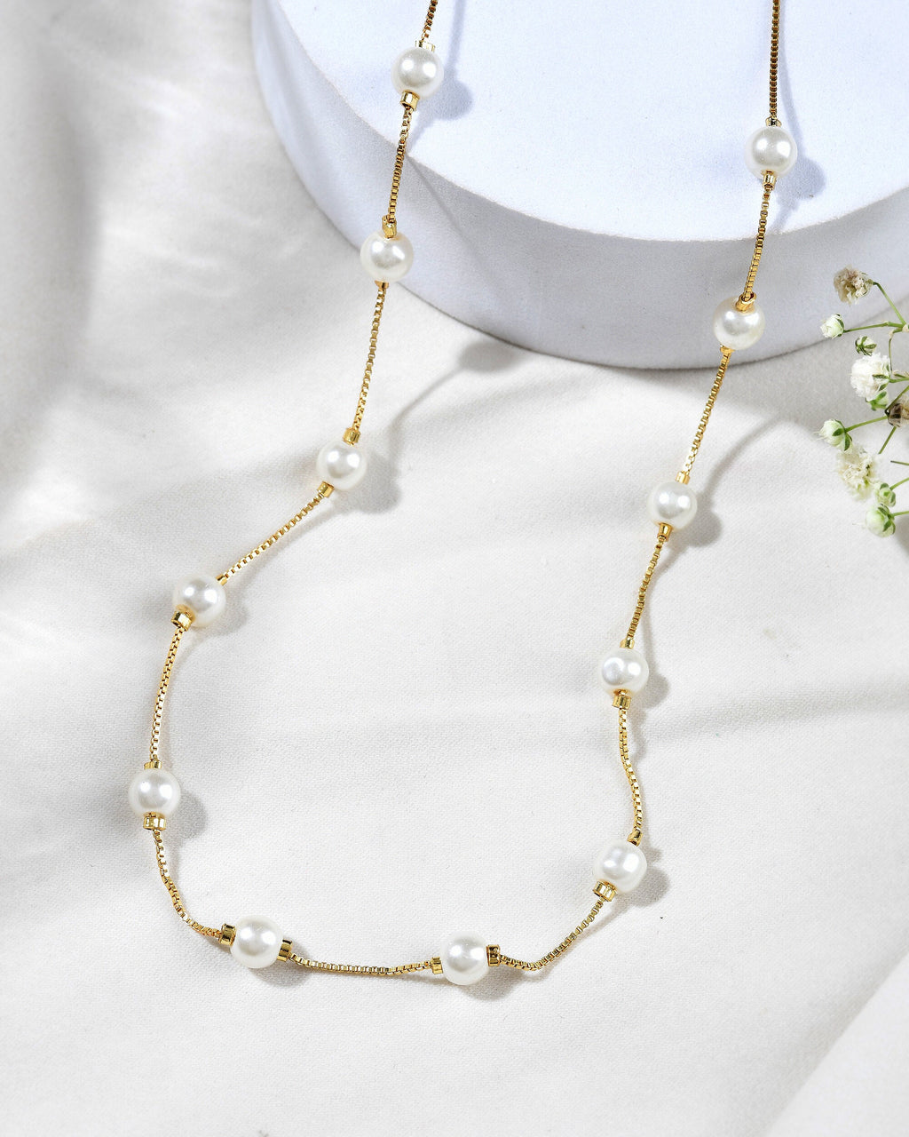 Jewels Nest Elegant Gold-Polished Pearl Chain Necklace – Timeless & Classic