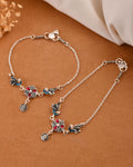 Jewels Nest Vintage Floral Charm Silver Anklet With Enamel Accents And Dangling Motifs
