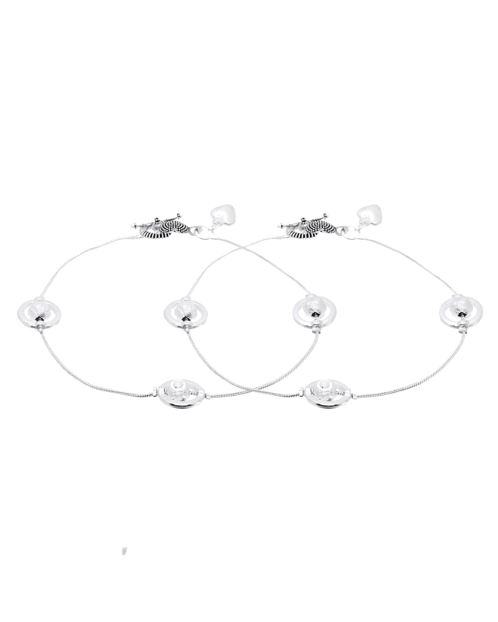 Jewels Nest Orbit Glow Silver Anklet With Circular Disc Accents And Heart Toggle Closure