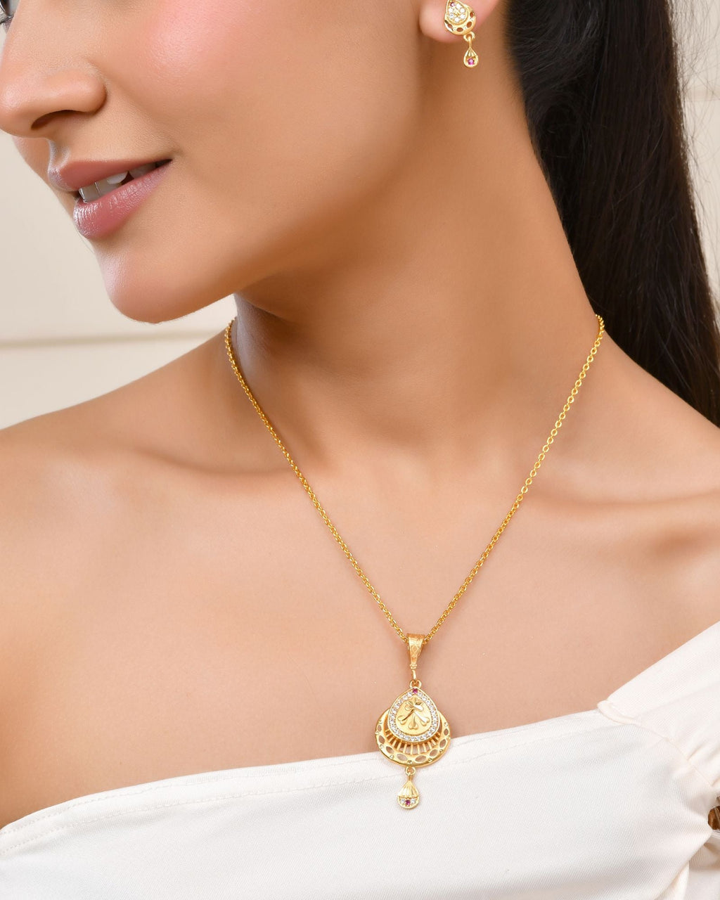 Jewels Nest Gold Finish Teardrop Pendant Necklace Set With Stone Stud Earrings For Women