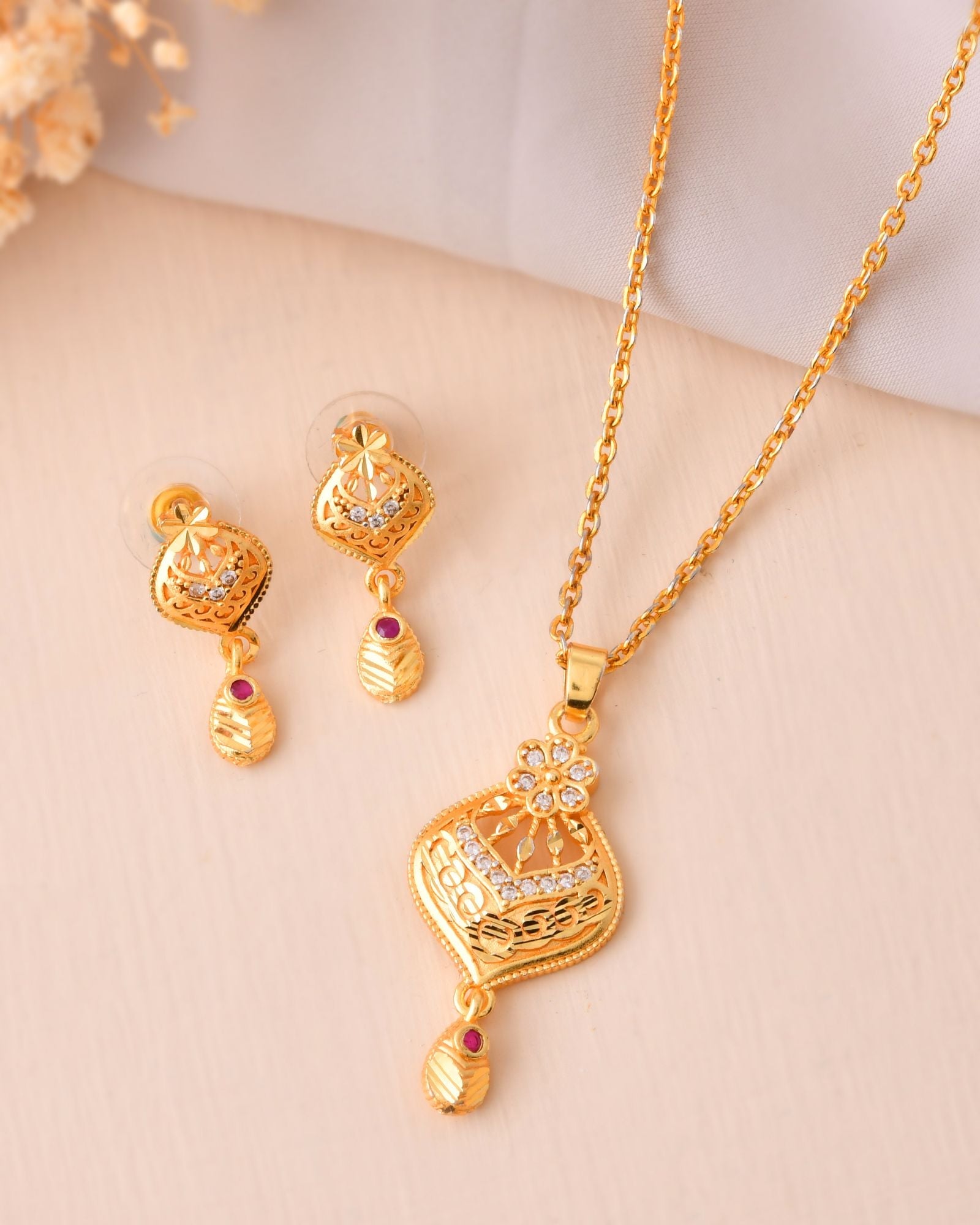 Jewels Nest Gold-Plated Floral Pendant Necklace Set With Matching Drop Earrings For Women