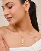 Jewels Nest Gold-Plated Honeycomb Design Pendant Necklace Set With Matching Earrings For Women