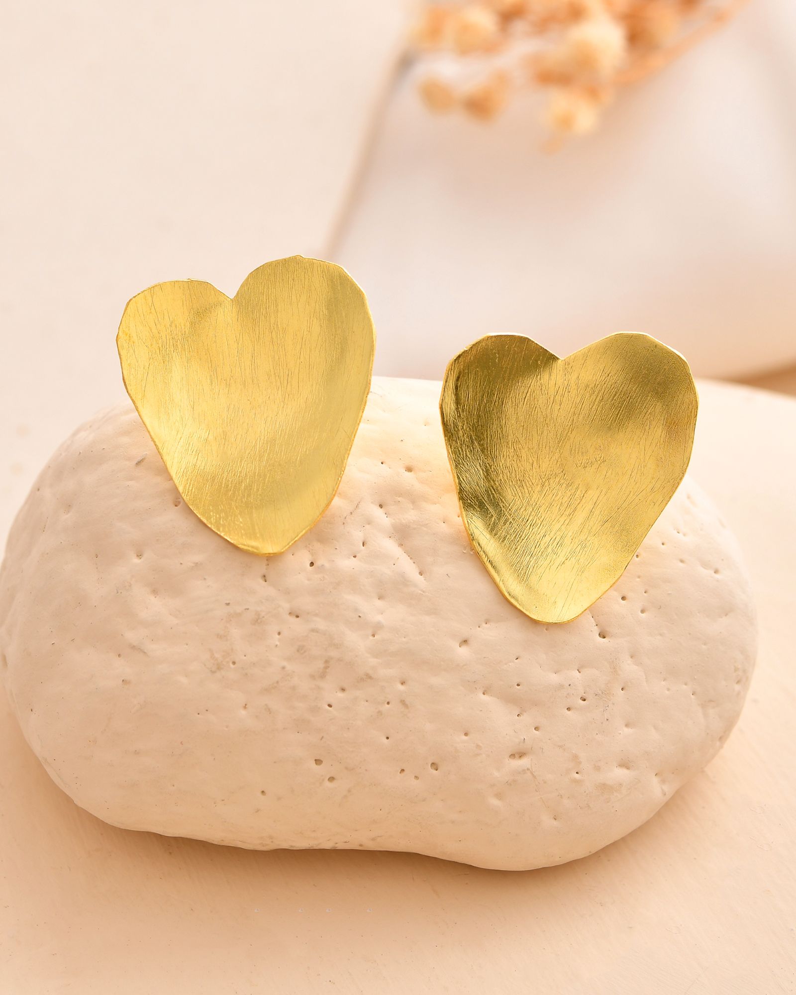 Jewels Nest Gold-Tone Heart-Shaped Minimal Stud Earrings For Women - Distacart