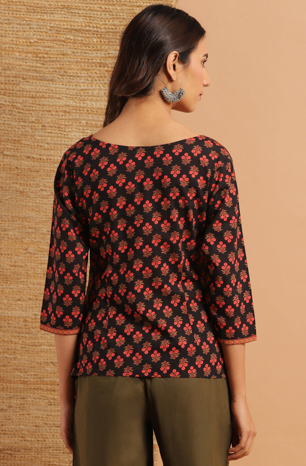 Janasya Women's Black Cotton Floral Print Regular Top - Distacart