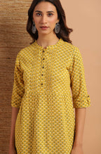 Janasya Women's Mustard Cotton Slub Floral Print Straight Tunic - Distacart