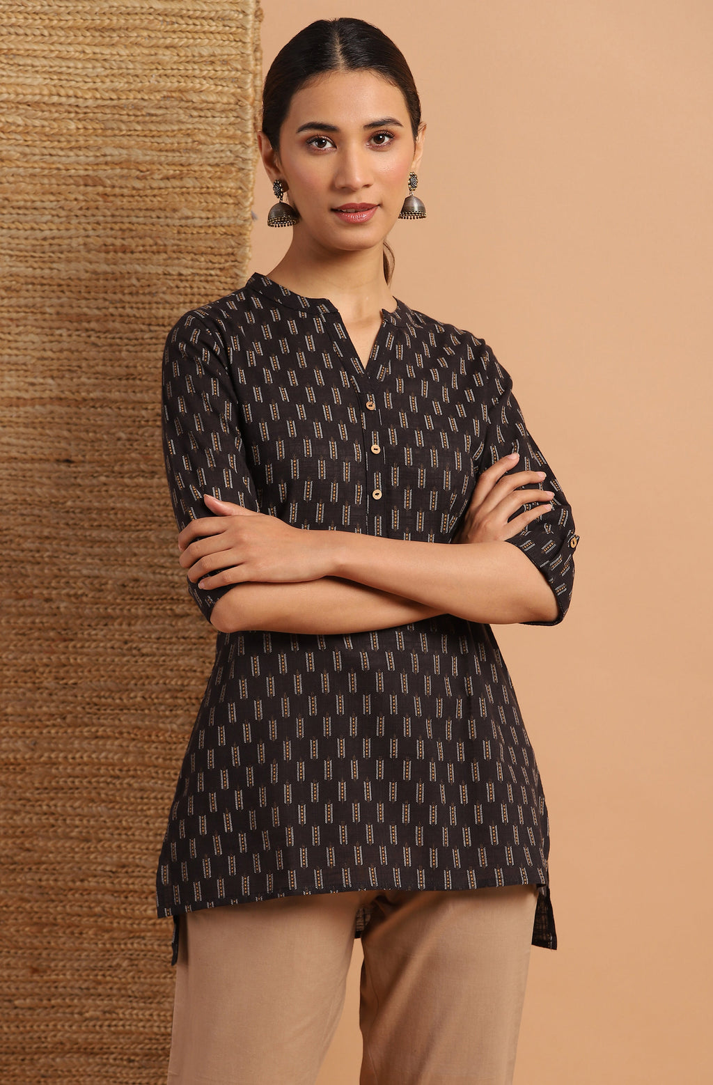Janasya Women's Black Cotton Slub Geometric Print Straight Tunic - Distacart