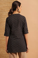 Janasya Women's Black Cotton Slub Geometric Print Straight Tunic - Distacart