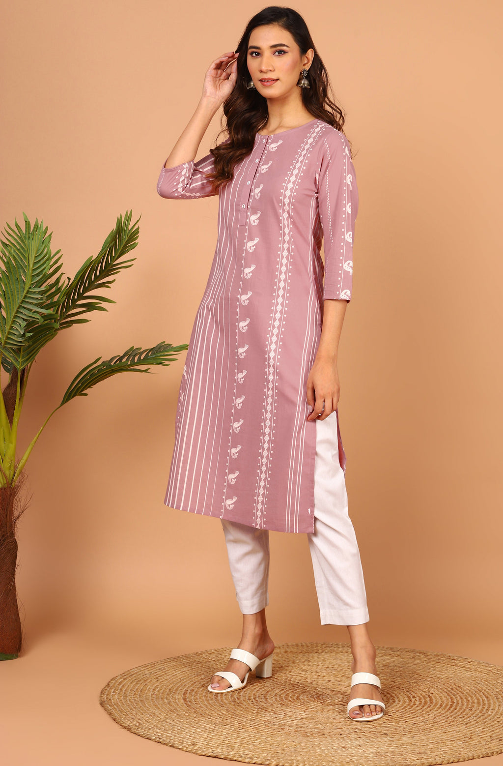 Janasya Pastel Pink Cotton Ethnic Motifs Straight kurta